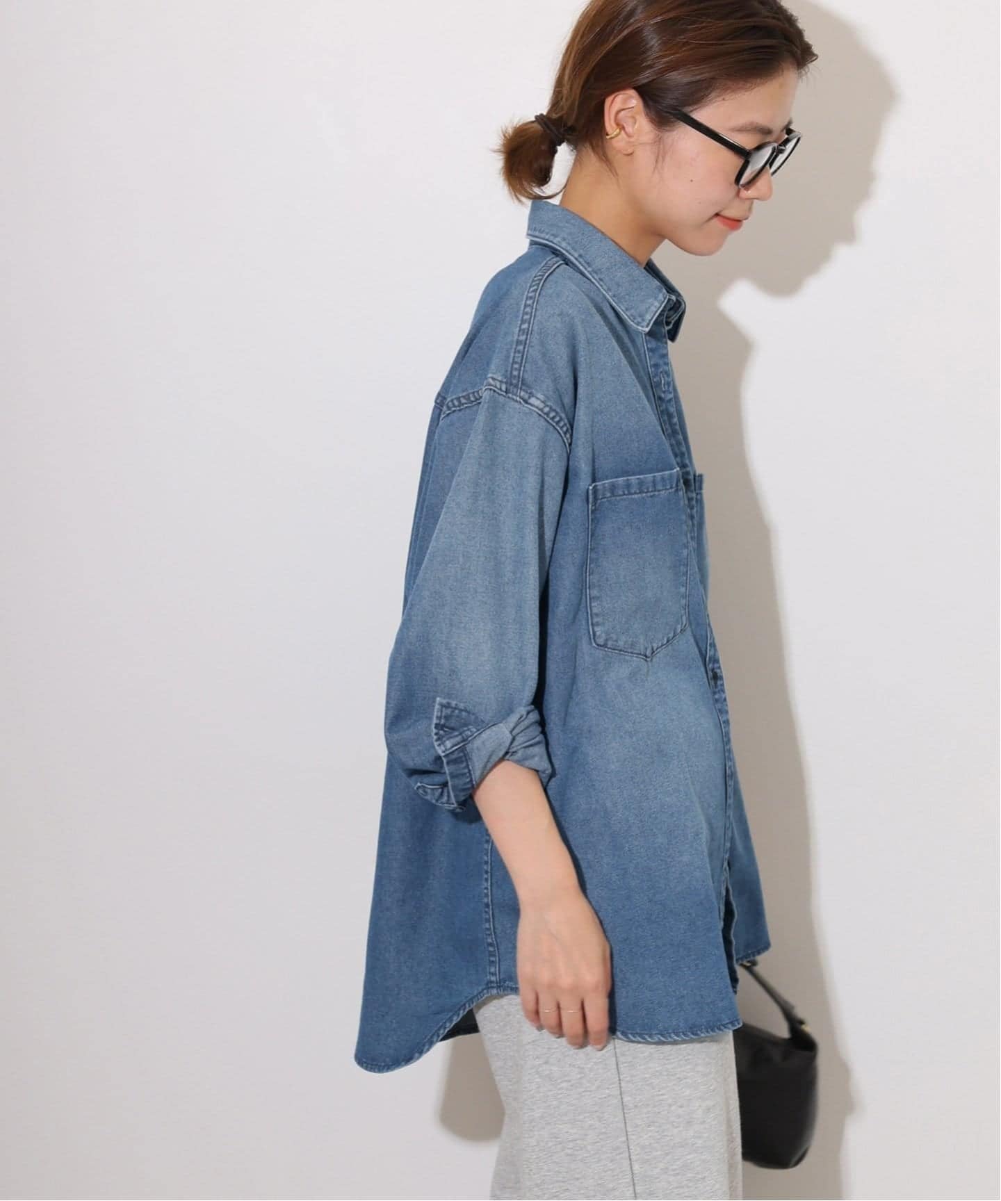 WEB限定追加》デニムオーバーサイズシャツ（シャツ／ブラウス
