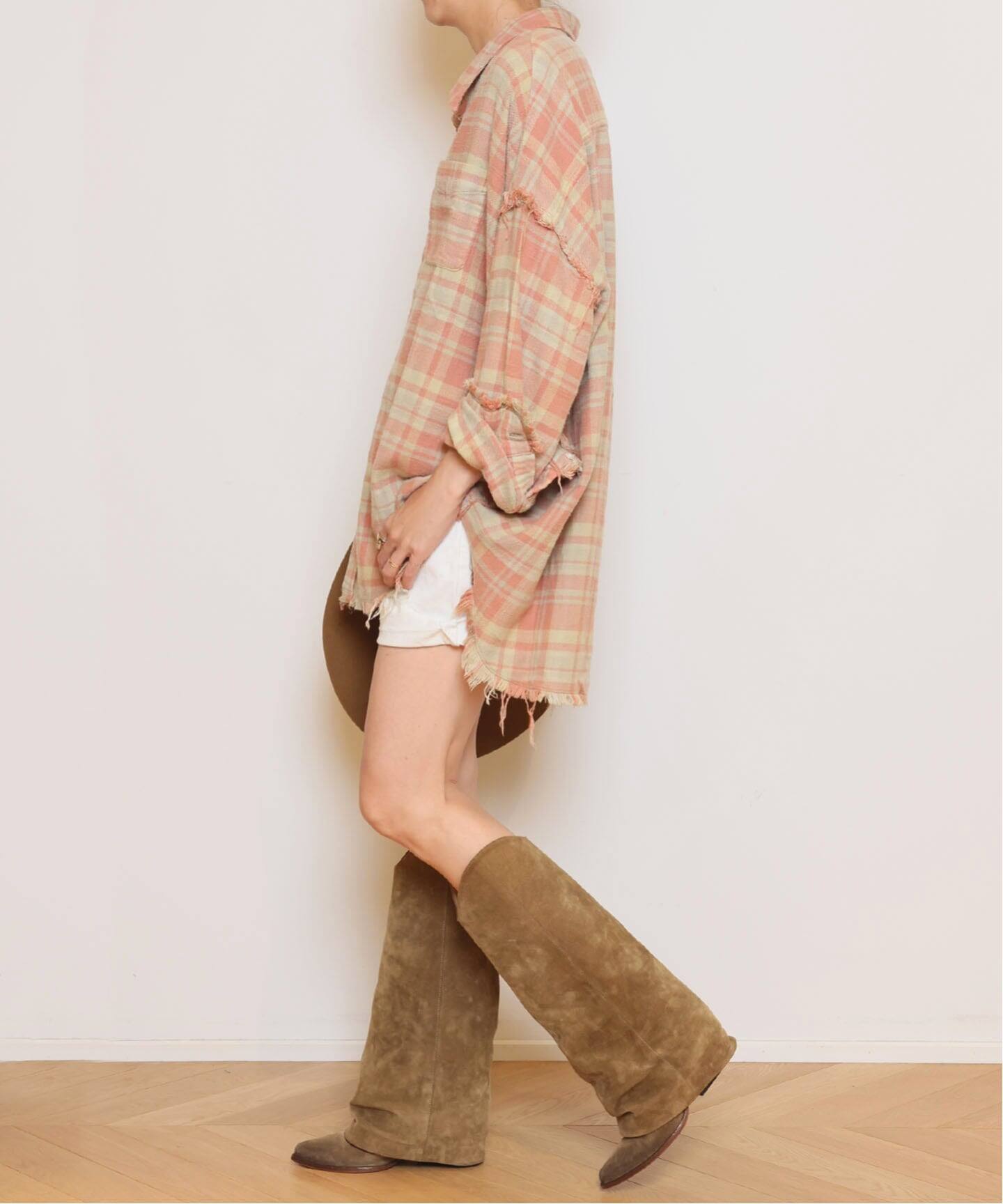 R13/アールサーティーン】SHREDDED SEAM DROP NECK シャツ（シャツ