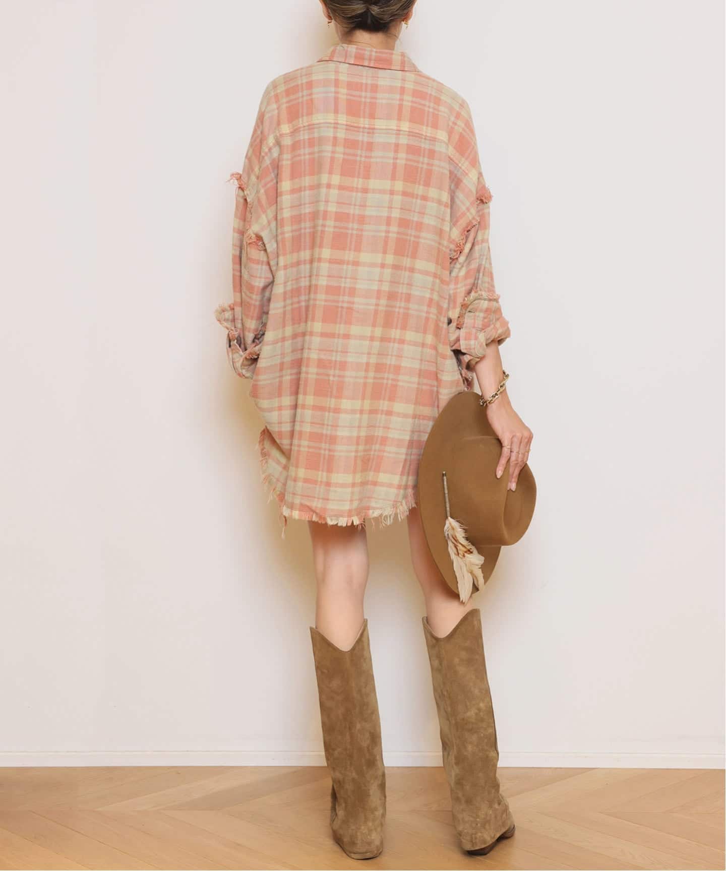 R13/アールサーティーン】SHREDDED SEAM DROP NECK シャツ（シャツ