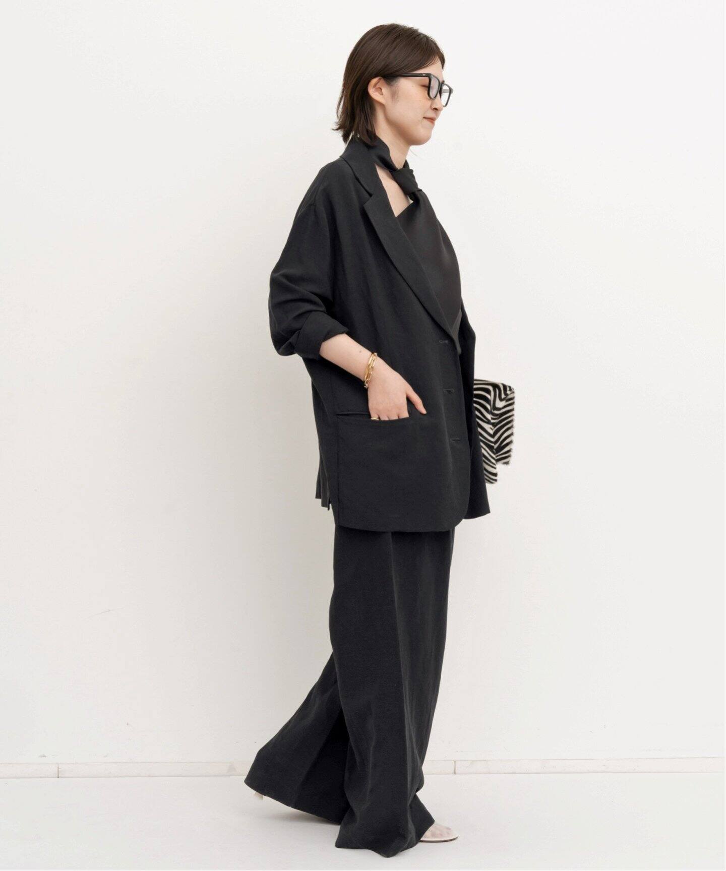 GIA STUDIOS/ジア・スタジオ　スリーブレストップス GIA STUDIOS/ジア ストゥディオス】 TIE KNOT BLOUSE（シャツ