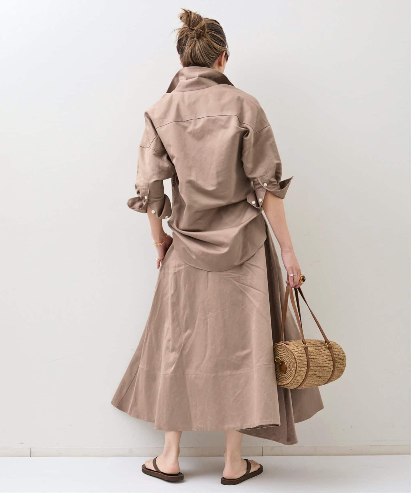 マディソンブルー　J.BRADLEY ロングシャツ　ワンピース　ベージュ マディソンブルー J.BRADLEY ロングシャツ ワンピース ベージュ