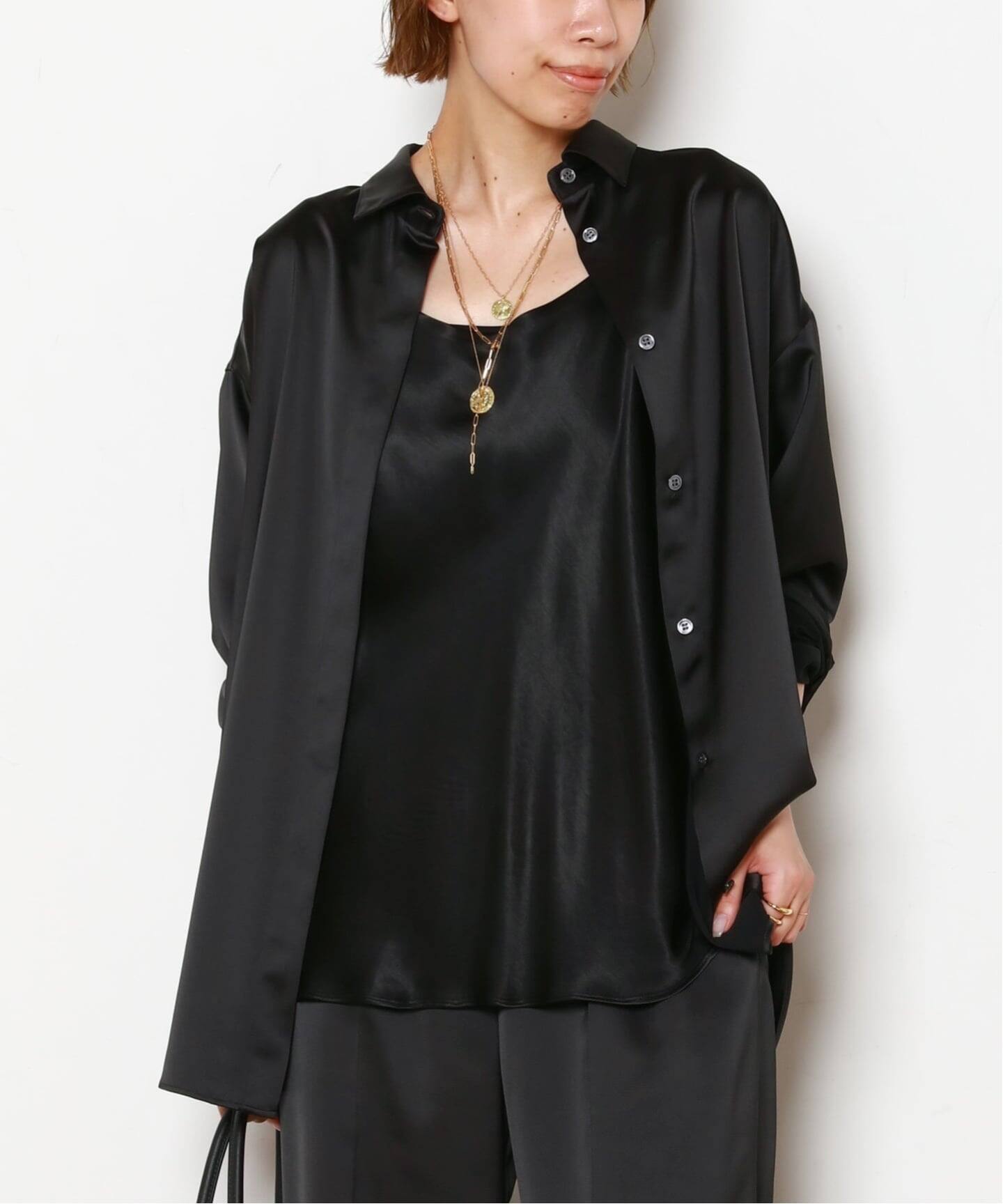 AP STUDIO サテン黒ボタン付きシャツ　新品 サテンシャツ（シャツ／ブラウス）｜AP STUDIO（エーピーストゥディオ