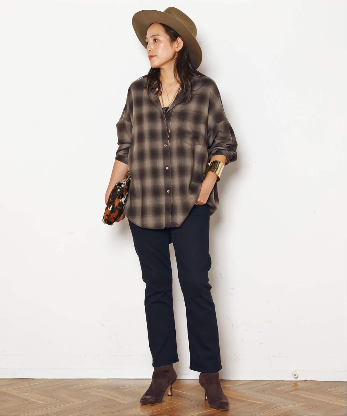 トップス APSTUDIO Asymmetric Draped Zip Top