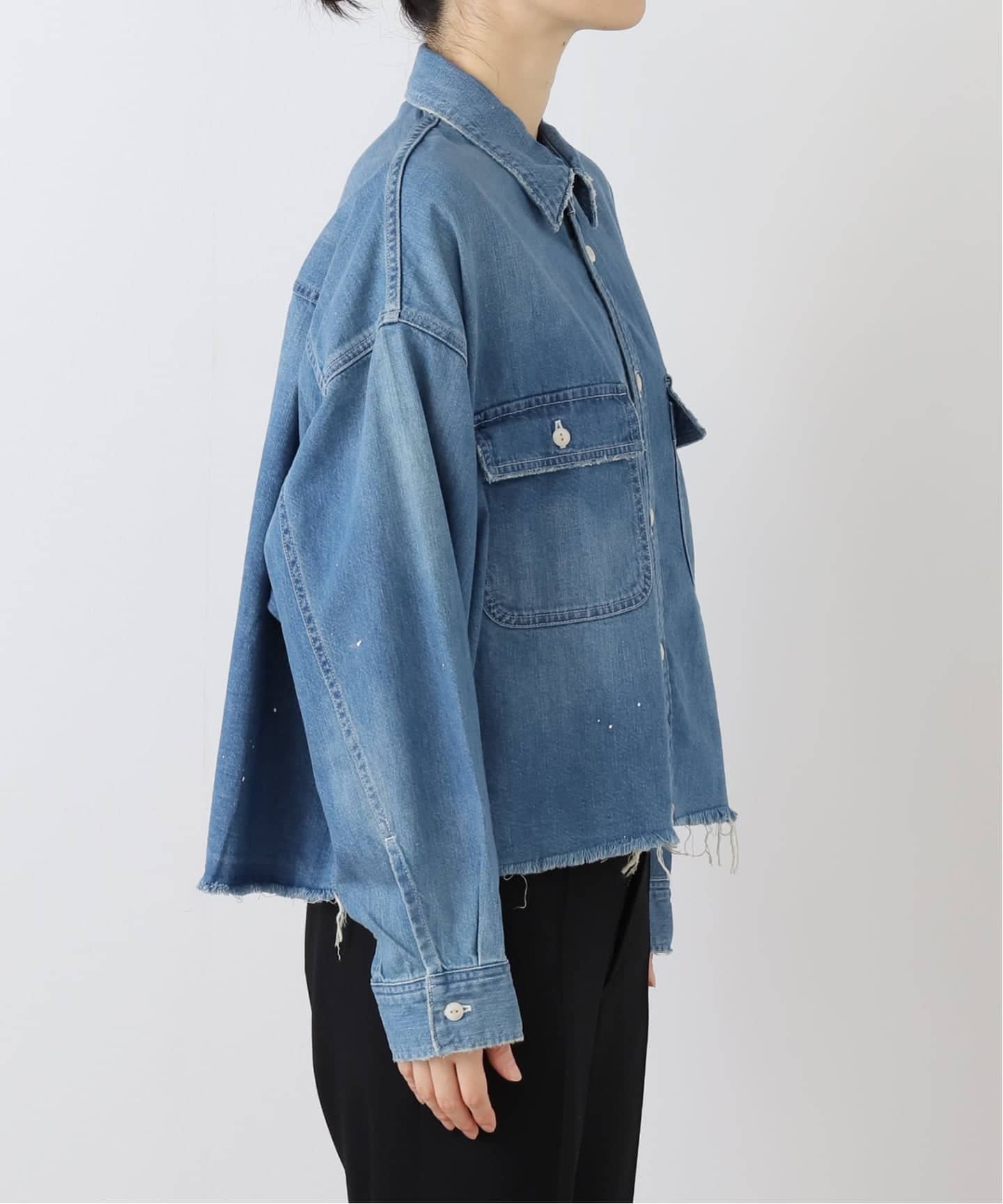 Johnbull デニムクロップドシャツ Mサイズ Johnbull ブラウス シャツ ライトデニムクロップドシャツ