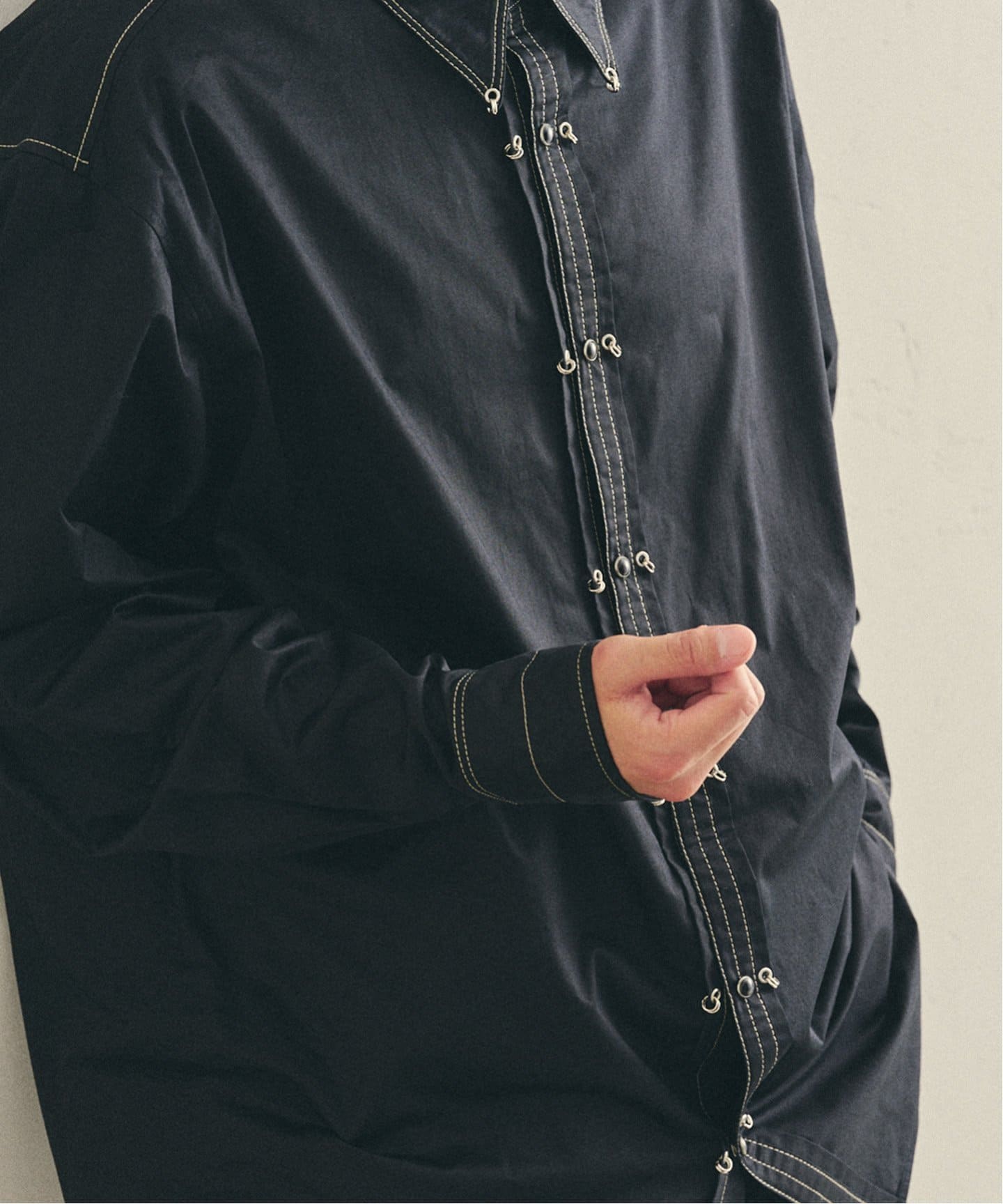 LEMAIRE / ルメール】 EMBELLISHED METAL SHIRT（シャツ