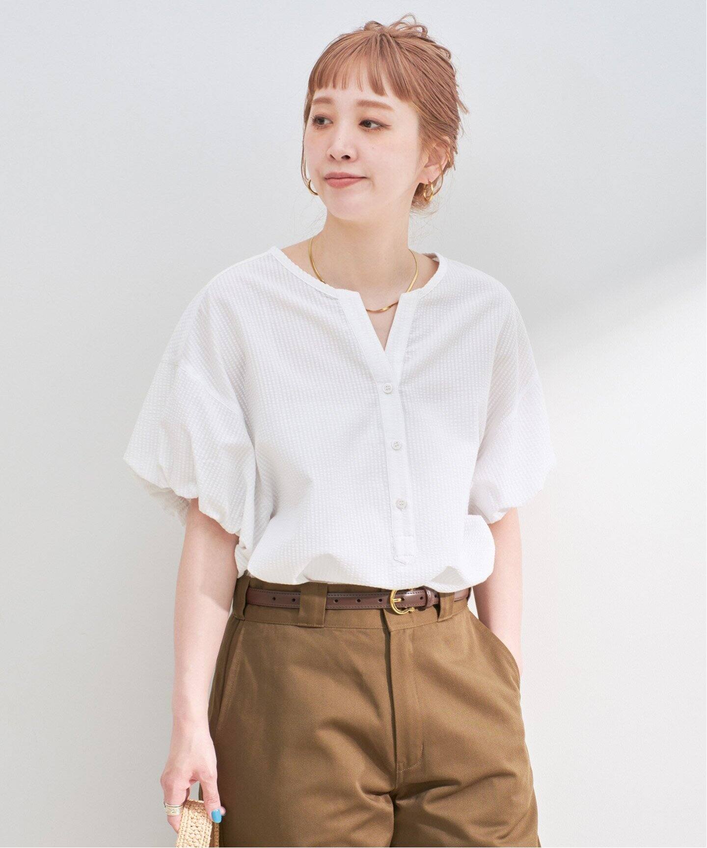 春夏SALE【イリゼ/T5093/50%OFF】ポリエステル凹凸サッカーギャザースクエアネックAラインブラウスヨーク袖山ドロストセンターリボンパフ5分袖/sph/9i51b601xx dta0050：シャツ襟オーバーサイズブラウス【早得+760ポイント