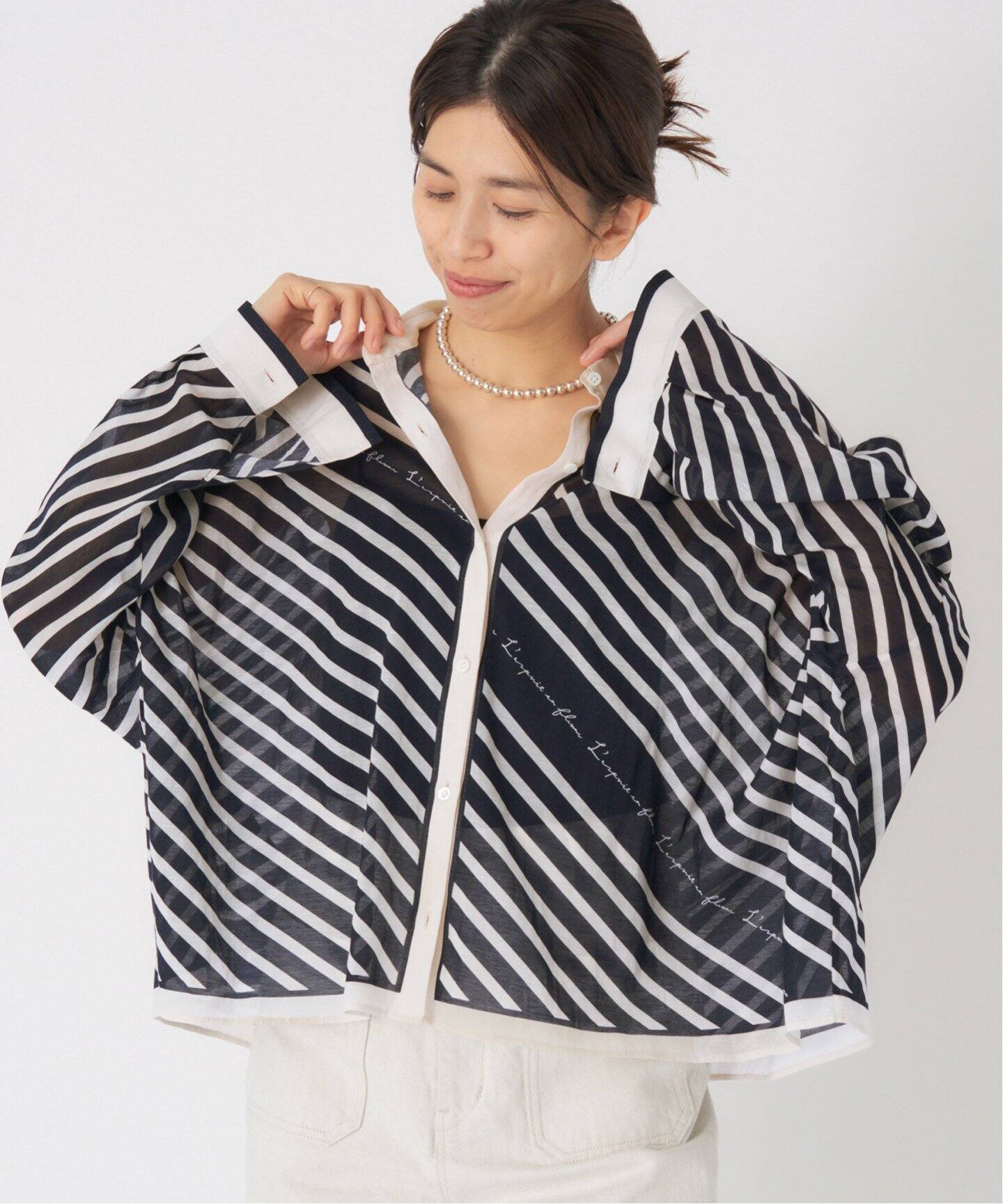 IENA - 未使用 美品 IENA LISA社 スカーフプリント ブラウス 定価16500円 IENA - 未使用 美品 IENA LISA社 スカーフプリント ブラウス