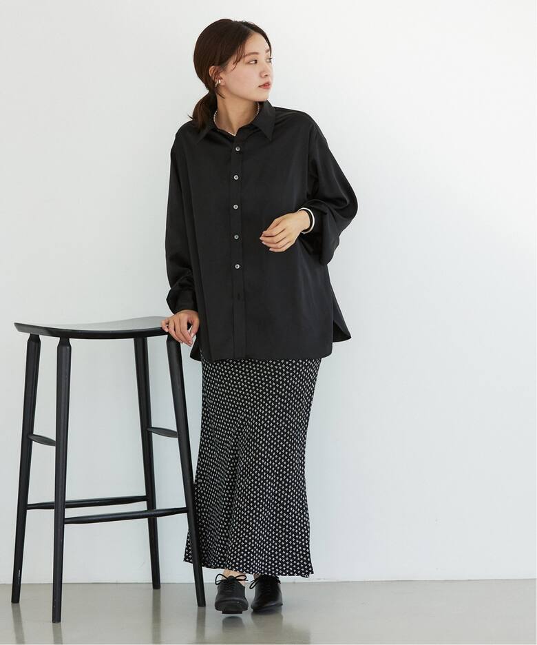 IENA イエナ ギャザーヨークシャツ 長袖 ブラック BLACK サテンシャツ 