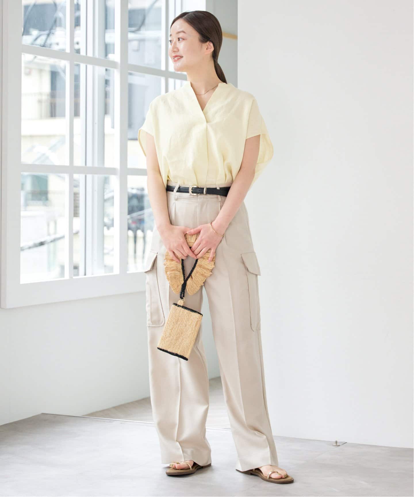 IENA ノースリーブスキッパーシャツ　黒 リネン 半袖 Vネック チュニック Aletta vita ブラウス スキッパー Vネック プリーツ 綿 ハリ