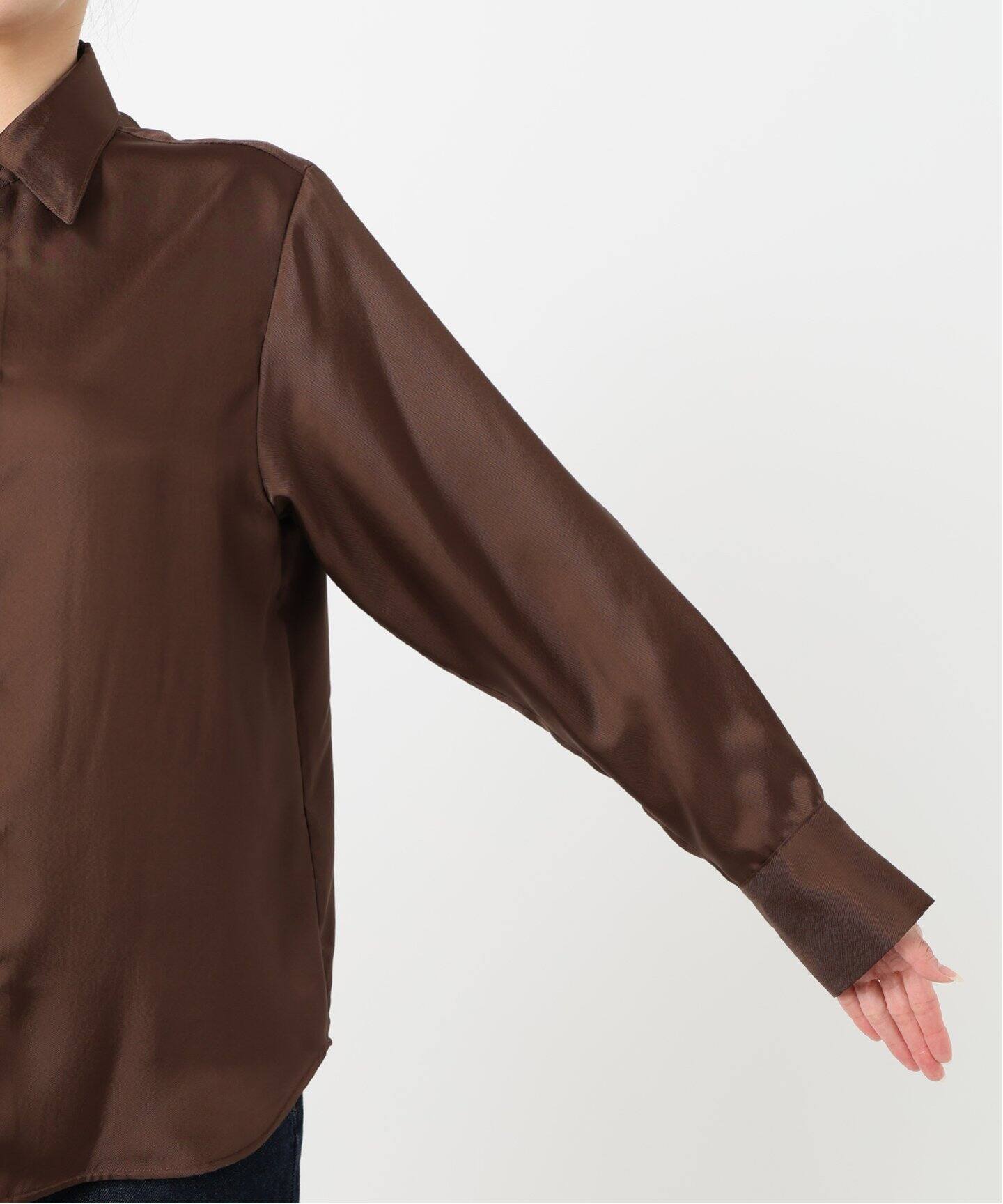 【25SS】AYUPIYO サテンシャツ WEB/一部店舗限定》AYUPIYOサテンシャツ（シャツ／ブラウス