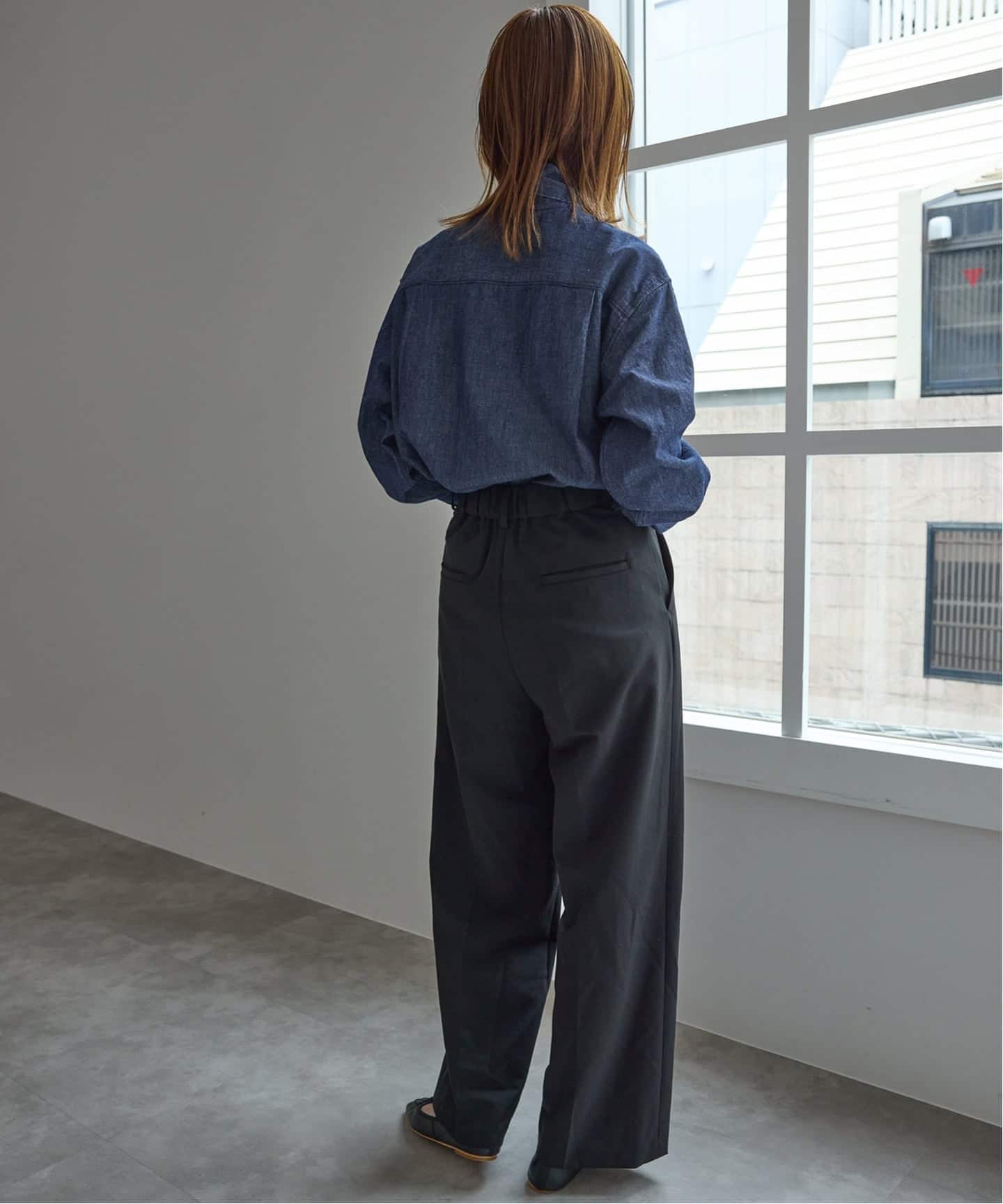 フェザーデニムビッグボウタイシャツ（シャツ／ブラウス）｜SLOBE IENA