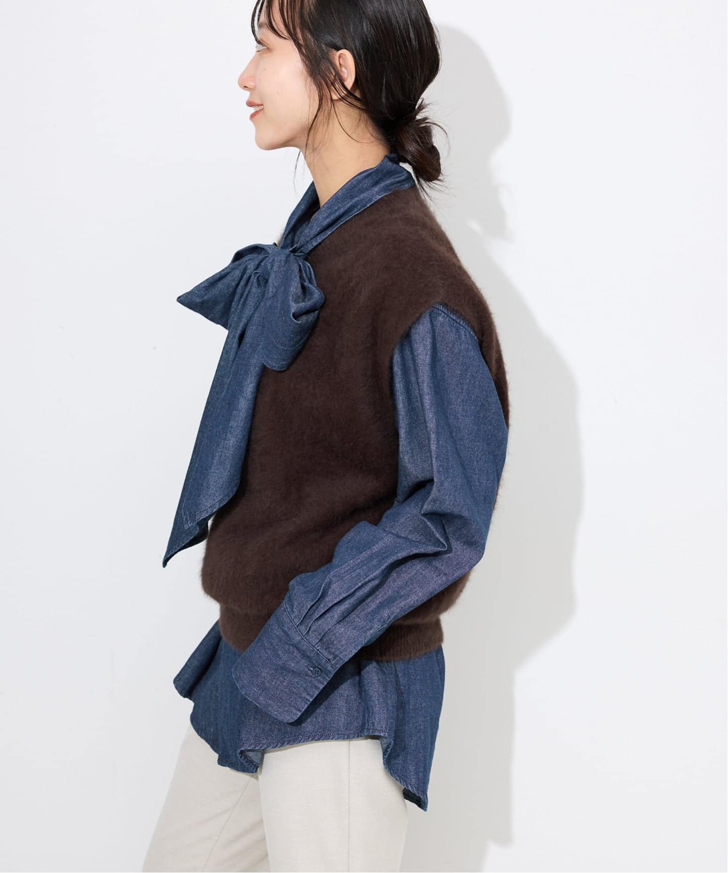 フェザーデニムビッグボウタイシャツ（シャツ／ブラウス）｜SLOBE IENA