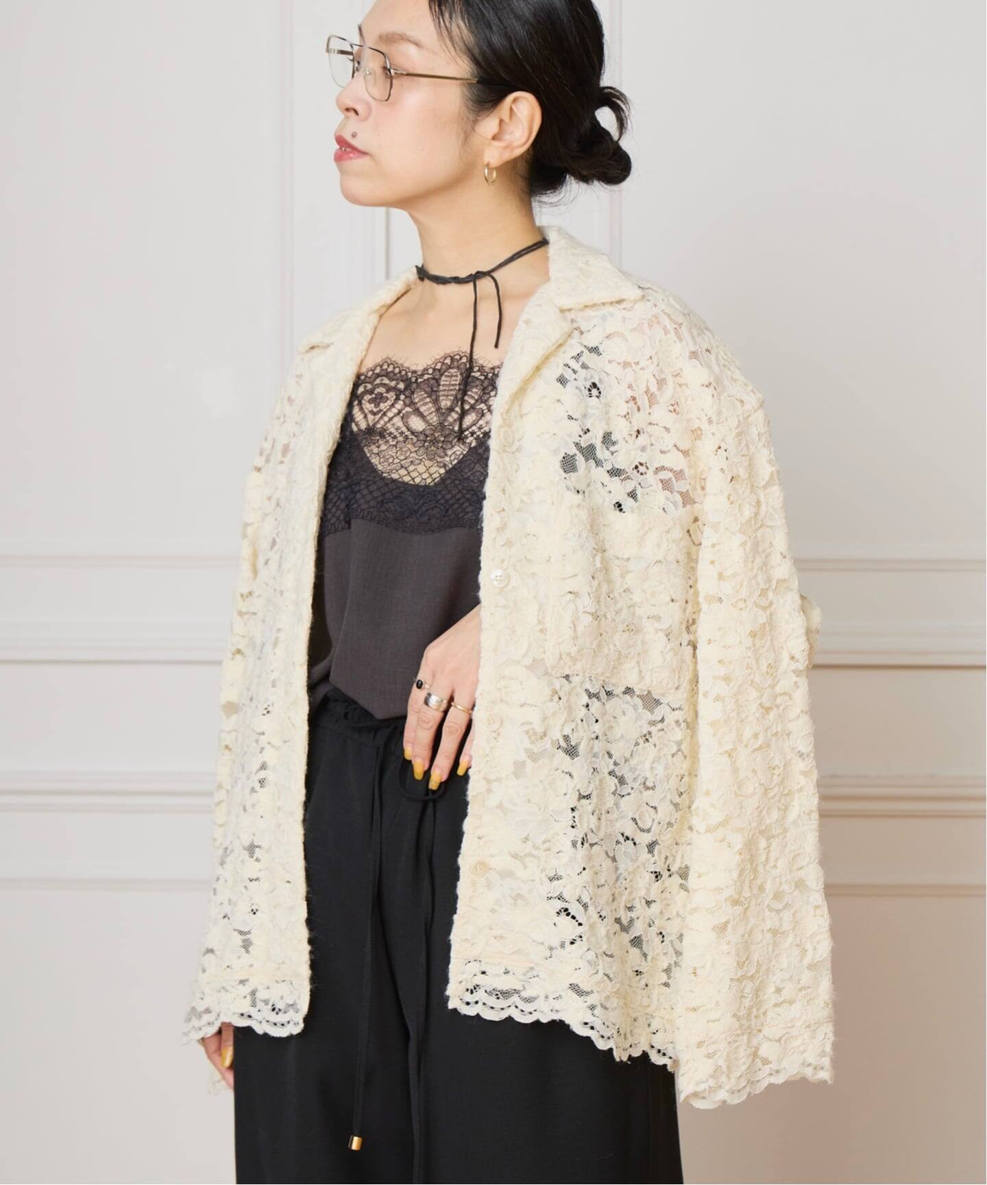 IENA LA BOUCLE レースオンエンブロイダリーシャツ（シャツ／ブラウス 