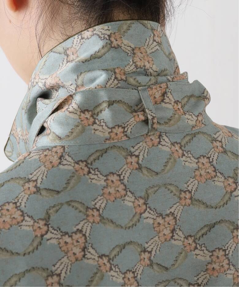 IENA LA BOUCLE オーナメントフラワープリントシャツ（シャツ 