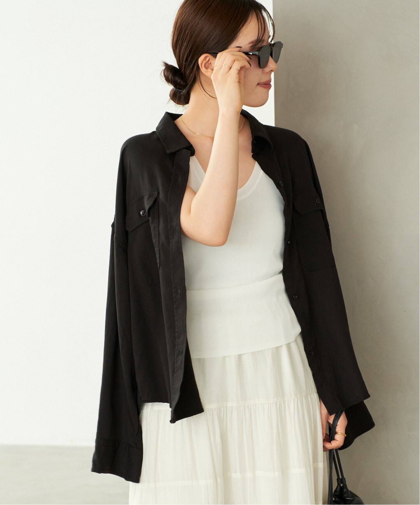 美品‼︎ Plage プラージュ Glossy compactシャツ ブラック Plage / プラージュ | 2022SS | glossy compact シャツ | F