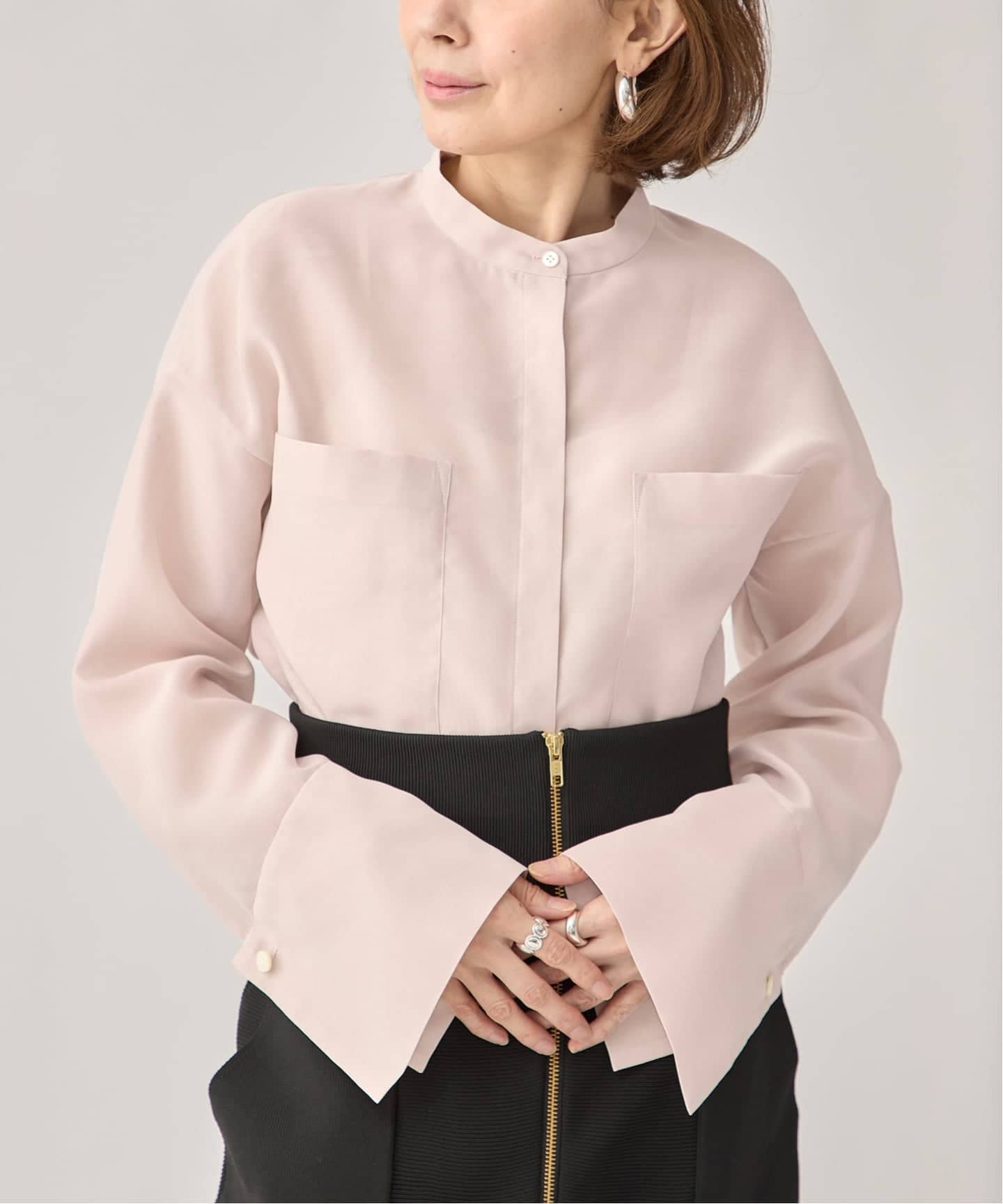 VERMEIL par iena 長袖シャツ ノーカラー 総柄 ホワイト VERMEIL par iena（ヴェルメイユパーイエナ）の「ハイカウント