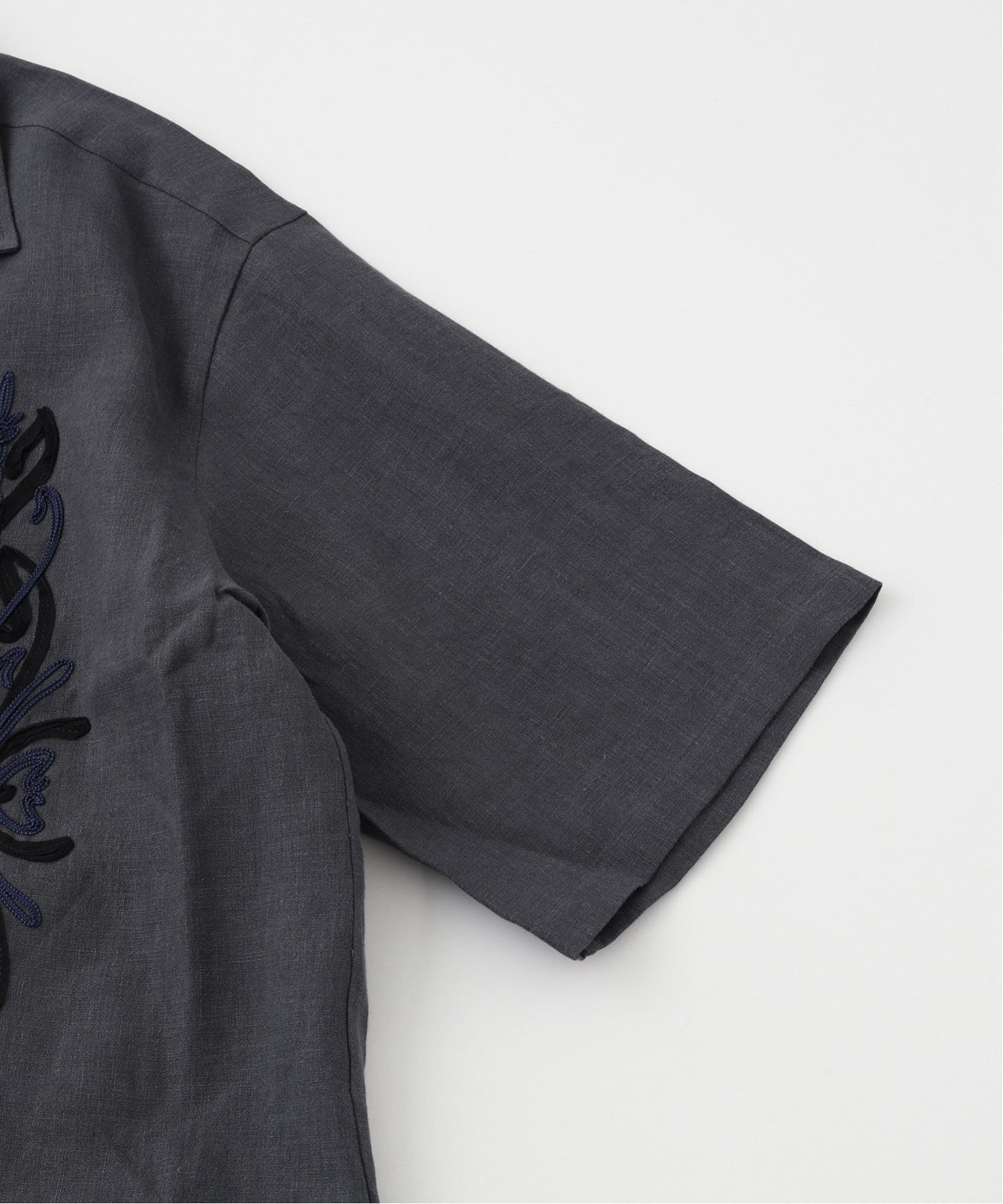 FRAMeWORK 【OFF THE CUFF】