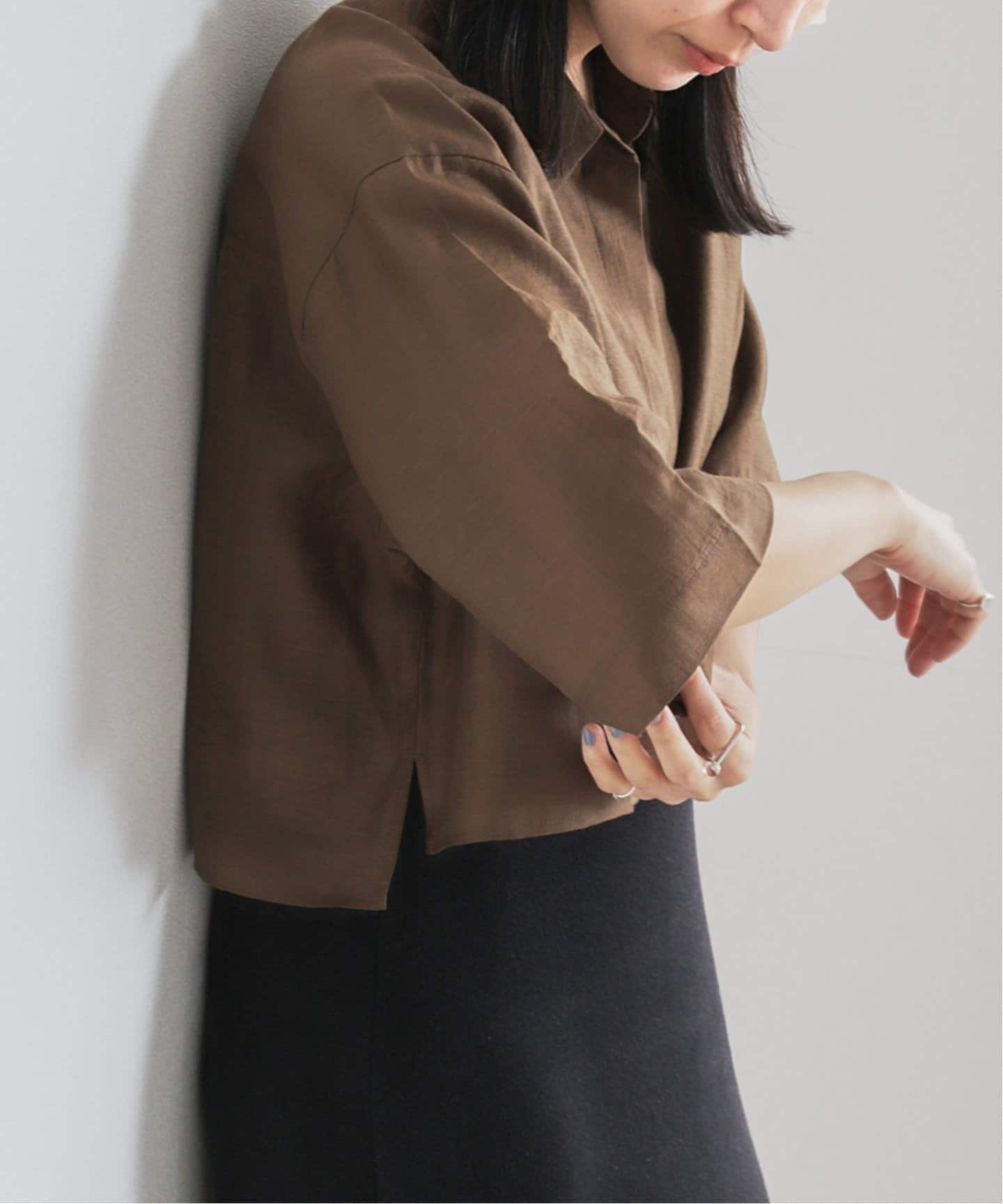 deres half sleeve blouse ブラック 新品未使用 Branching half sleeve jacket (Black)