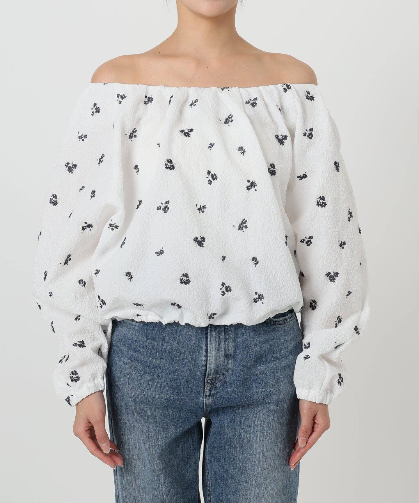 エンブロイダリー2WAYネックブラウス（シャツ／ブラウス）｜La  