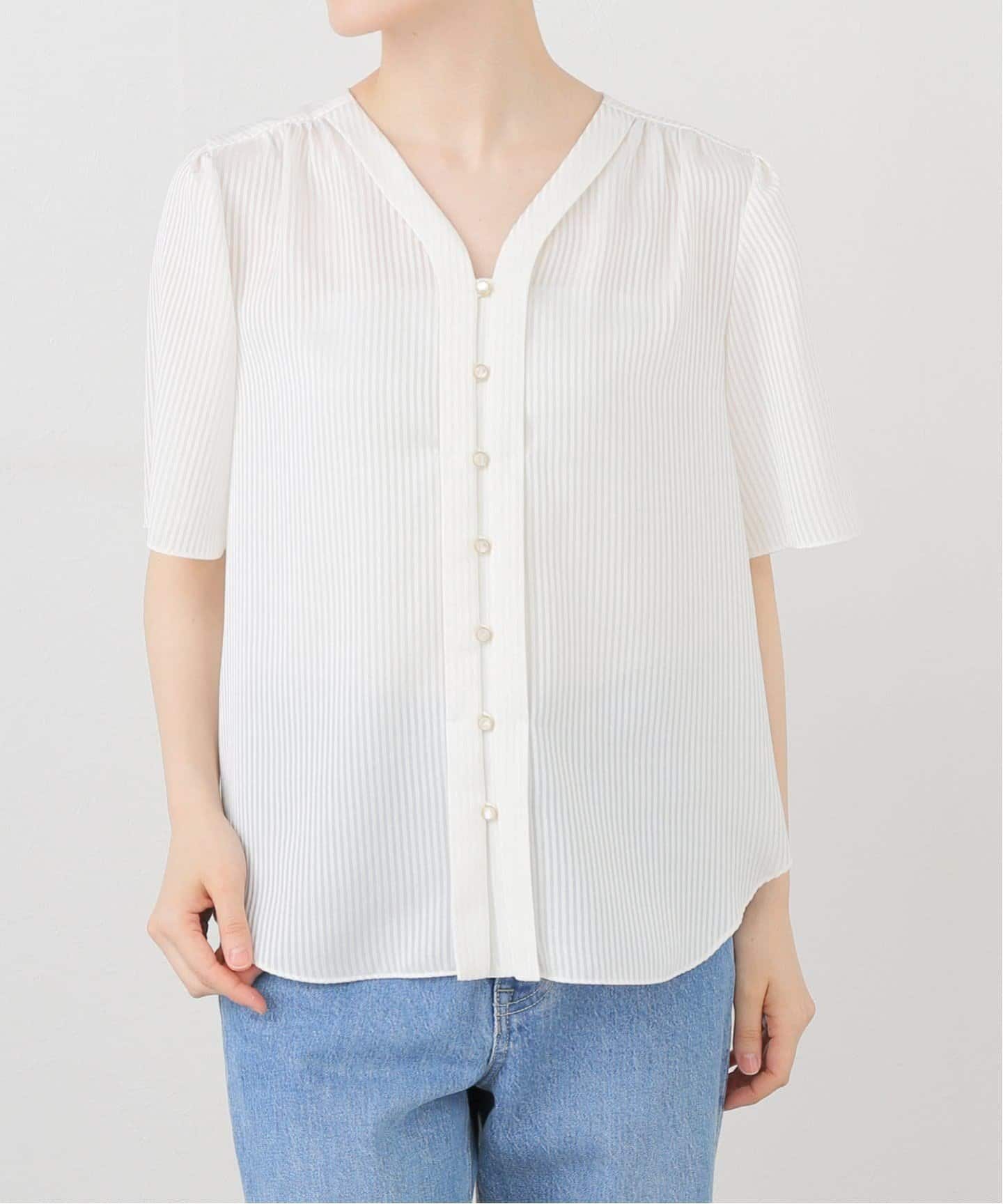 LAUTREAMONT Vネックブラウス 12ベージュ　新品未使用品 洗える】Vネックブラウス（シャツ／ブラウス）｜La Totalite（ラ