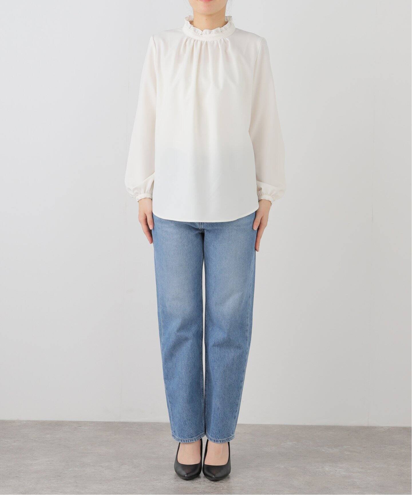 La Totalite ラトータリテ バンドカラーパールシャツ　ベイクルーズ フリルバンドカラーパールシャツ（シャツ／ブラウス）｜La