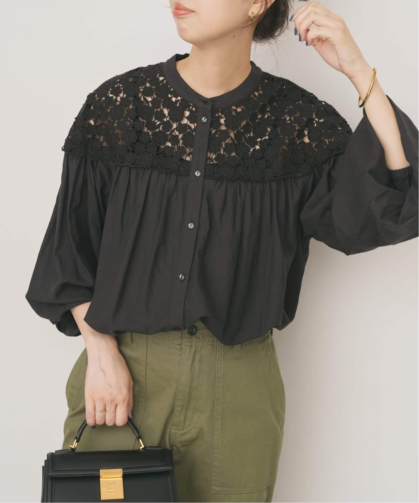レースコンビスタンドカラーブラウス（シャツ／ブラウス）｜Spick and