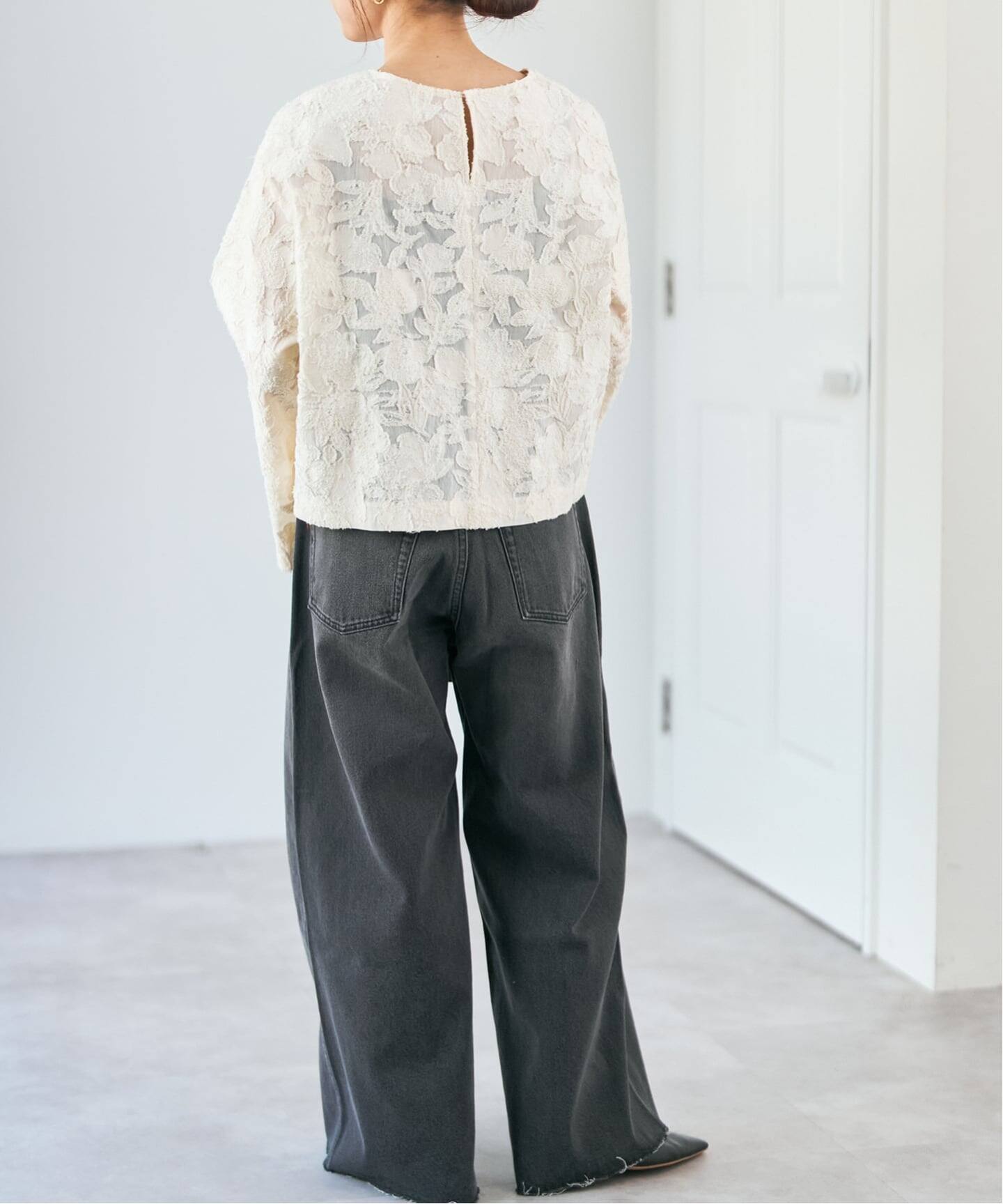 SPRING フラワージャカード クルーネックブラウス フラワージャガード クルーネックブラウス（シャツ／ブラウス）｜Spick