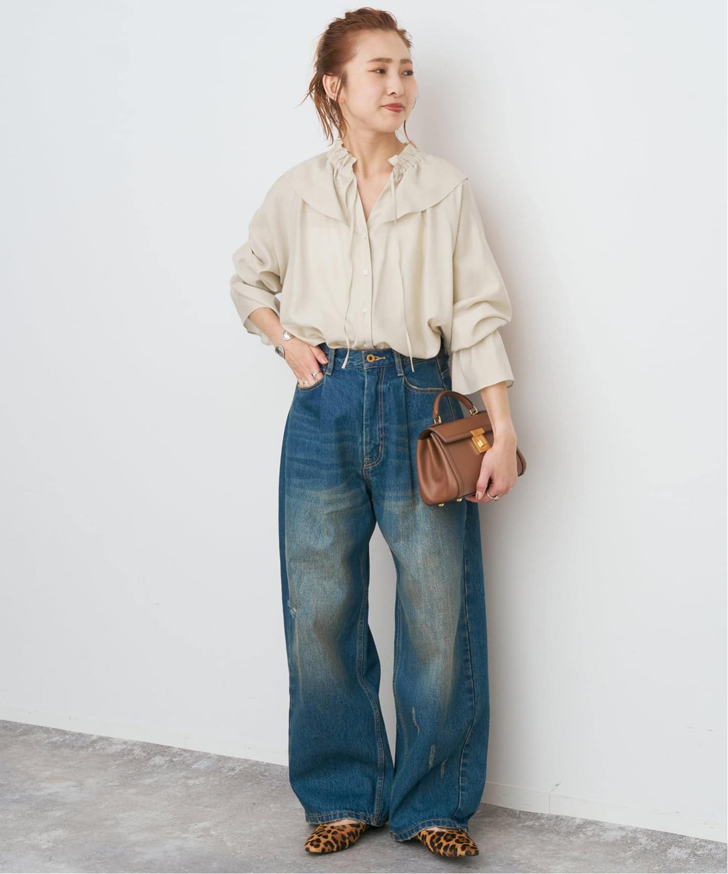 ポリアセテートラッフルカラーブラウス（シャツ／ブラウス）｜Spick