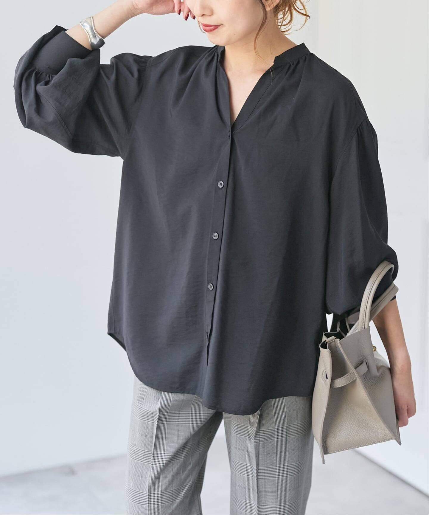 一部店舗+WEB限定》袖ボリュームスキッパーブラウス（シャツ／ブラウス