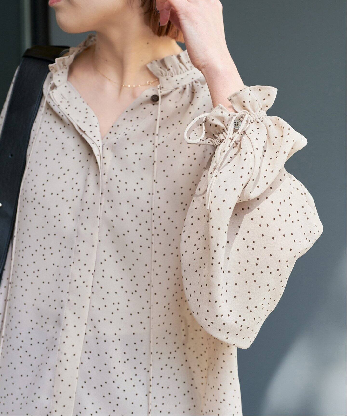 シアードットフリルリボンブラウス（シャツ／ブラウス）｜Spick and  