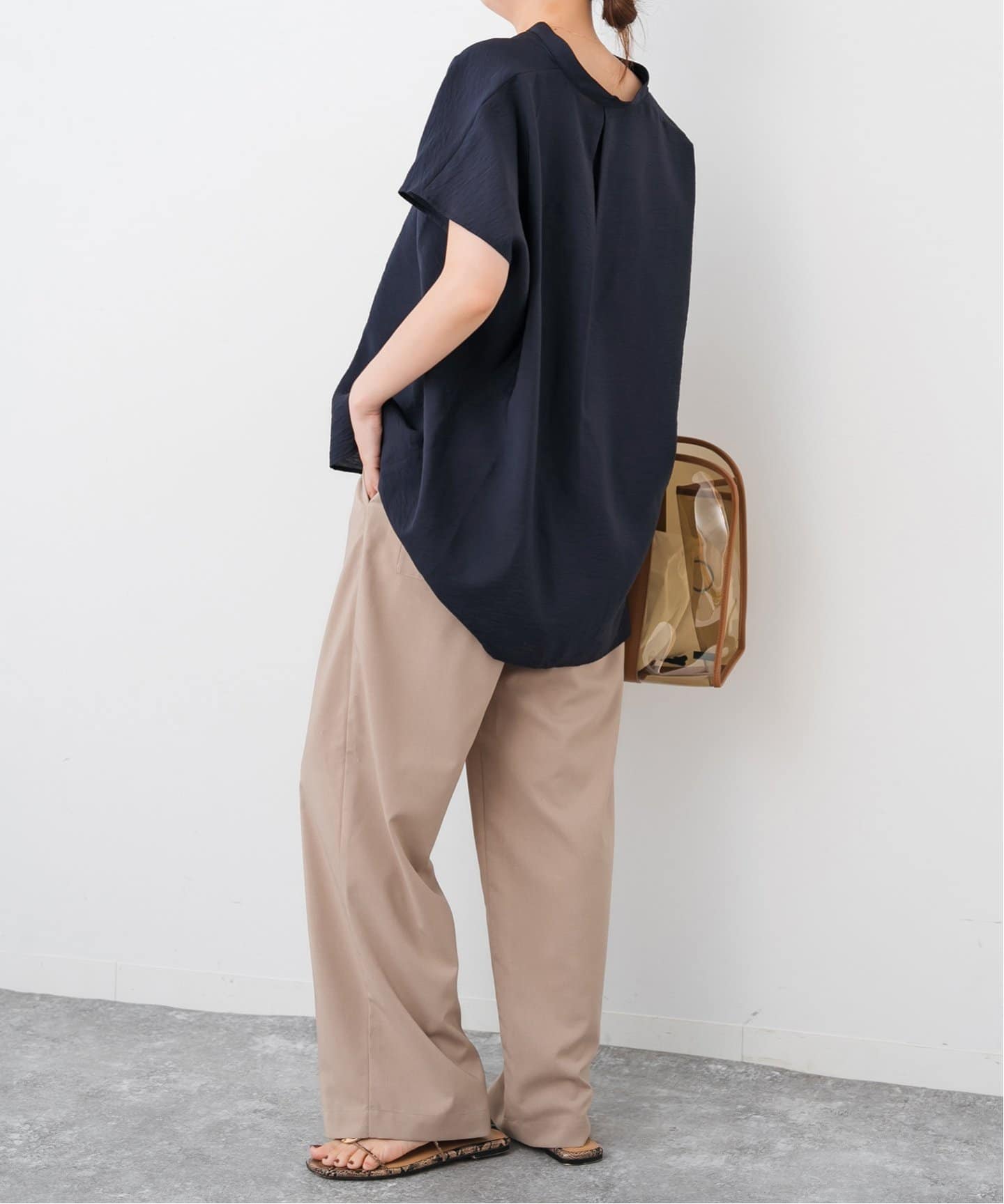一部店舗+WEB限定》手洗い可 / スキッパーブラウス（シャツ
