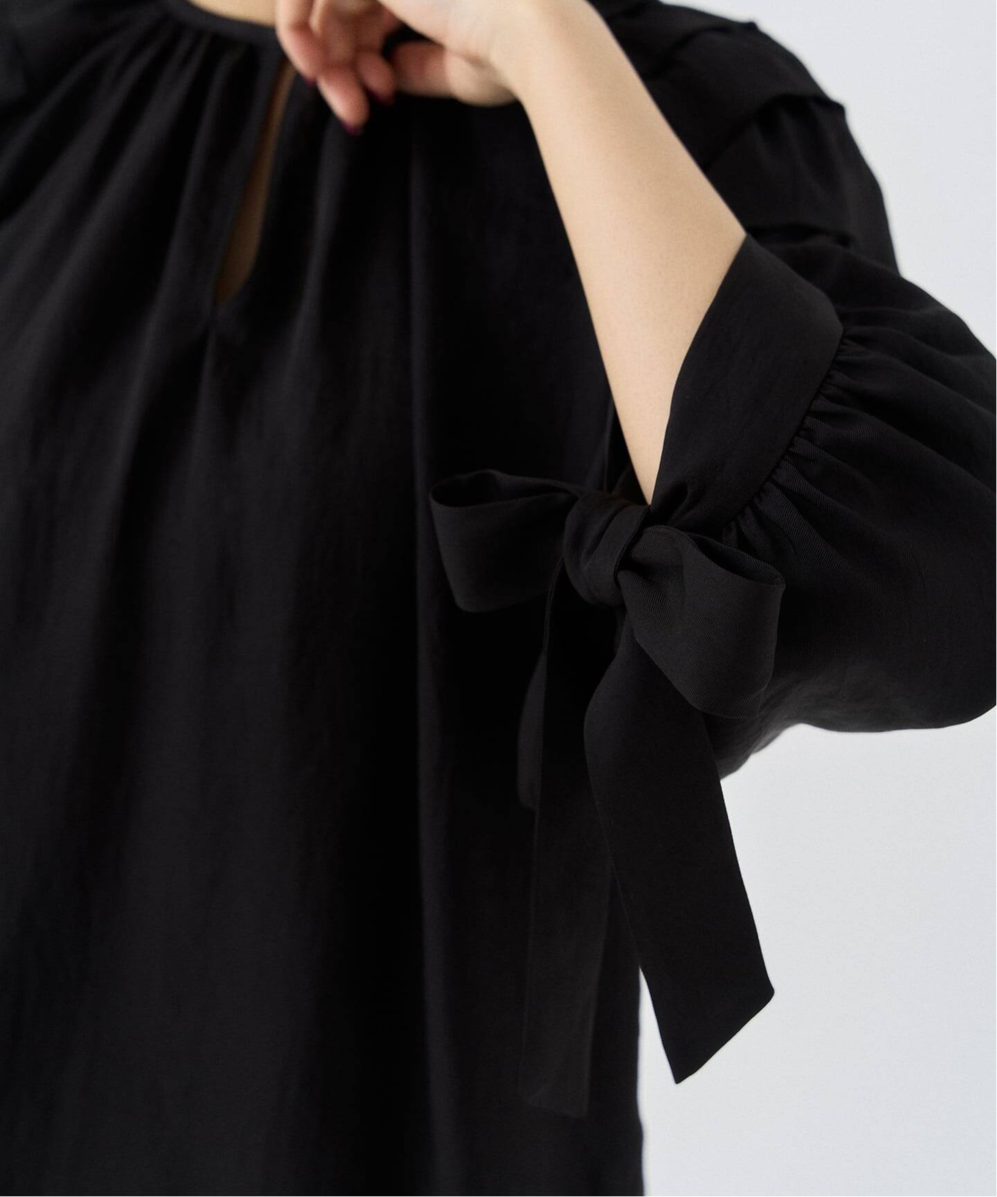 HARDY NOIR ビンテージデシンフリルブラウス HARDY NOIR（アルディーノアール）の「《予約》ビンテージデシン