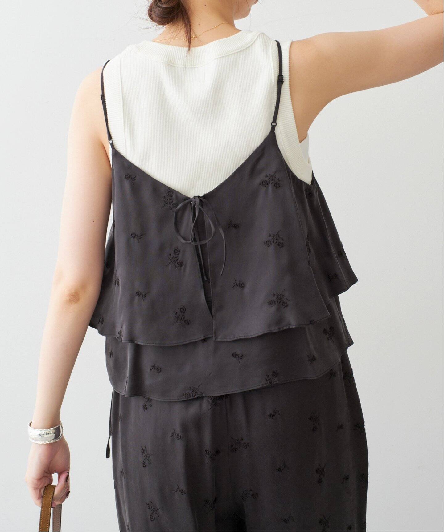 【TICCA】シルク2WAYビスチェ ブラックドット TICCA/ティッカ】シルク2wayビスチェ （キャミソール・チューブ