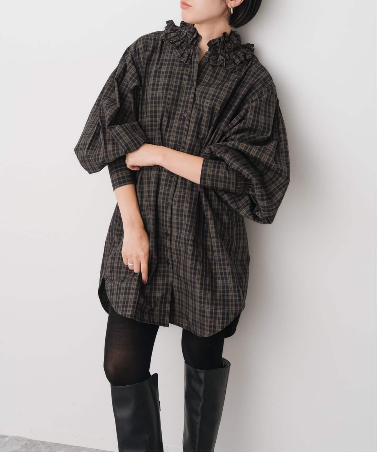 crinkle crinkle crinkle/FRILL COLLER シャツ VONIQUE / crinkle crinkle crinkle/FRILL COLLER shirt (BLK)