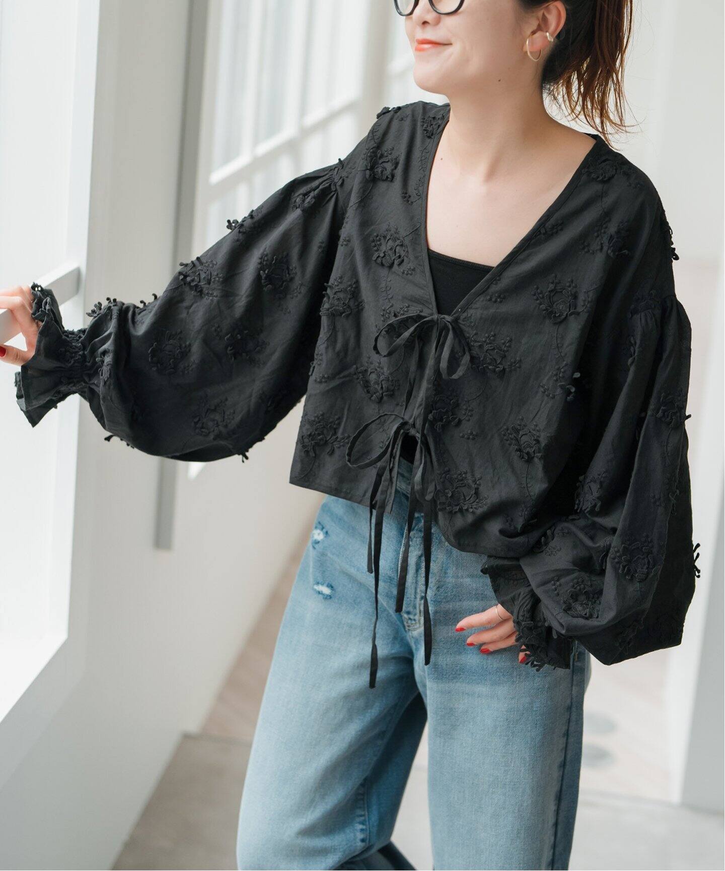 トップス crinkle crinkle 3D embroidery shirts Crinkle crinkle 3D embroidery shirts