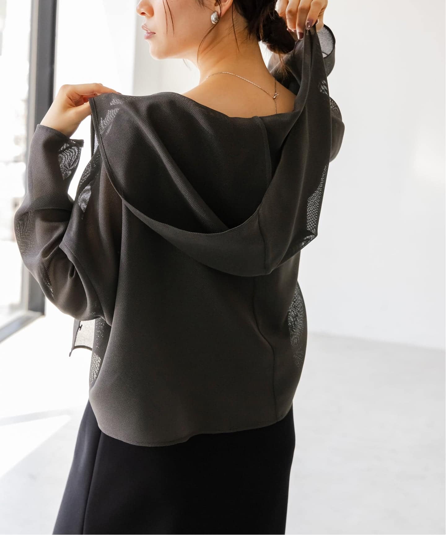 追加》ブリーズメッシュショートフードブラウス（シャツ／ブラウス