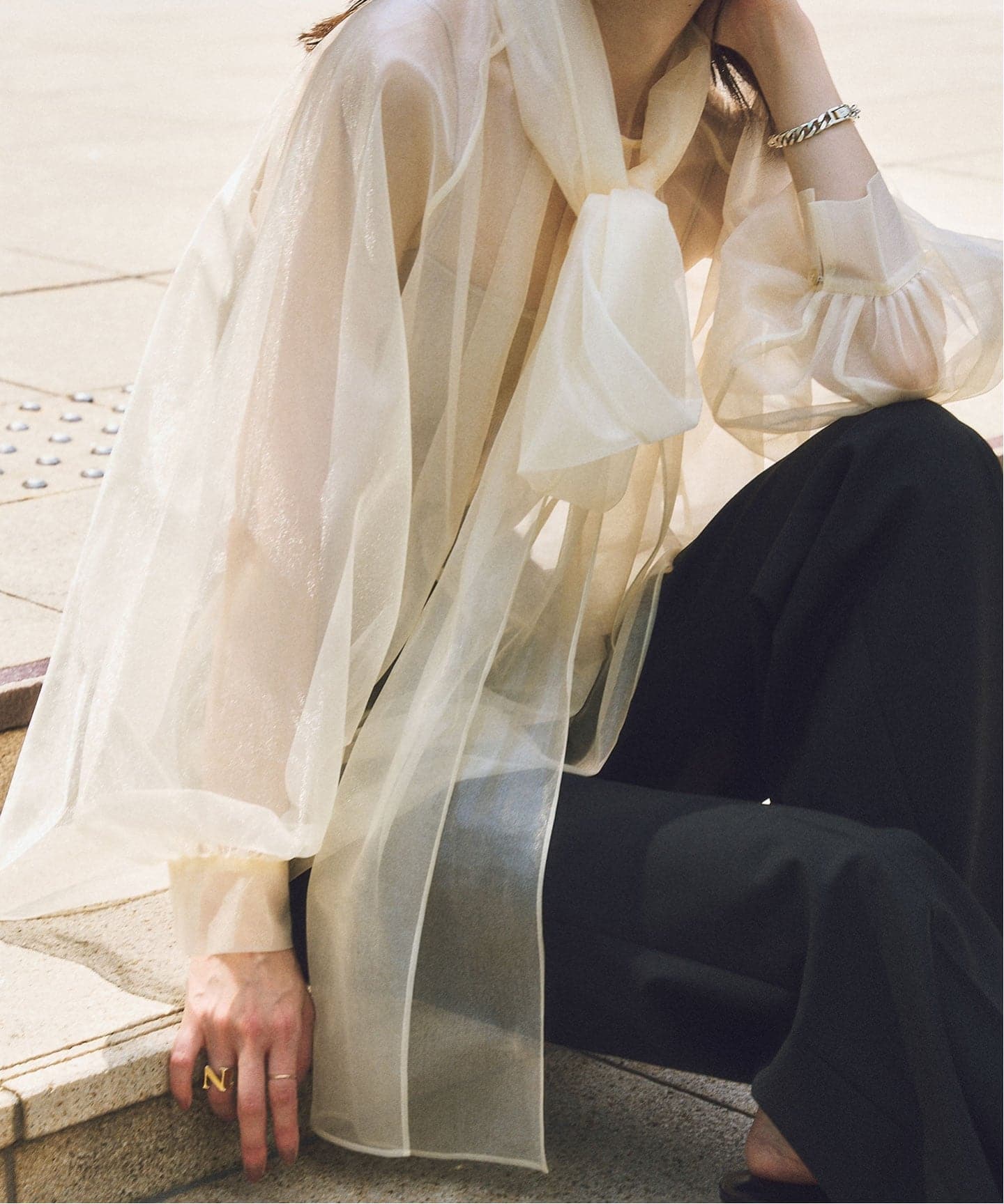 ブライトオーガンジーボウタイブラウス（シャツ／ブラウス）｜NOBLE