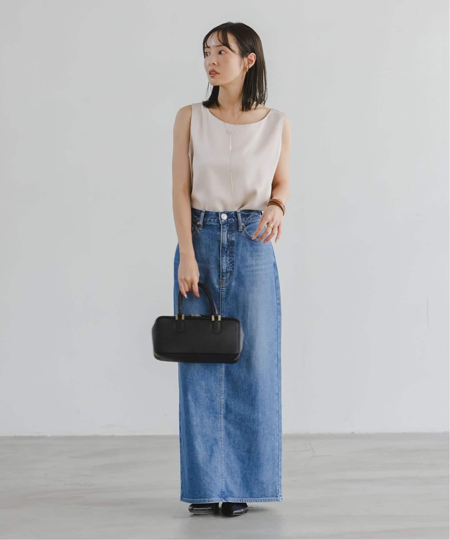 新品未使用　ルナサテンデコルテ2WAYトップス セール】ルナサテンデコルテ2WAYトップス（タンクトップ