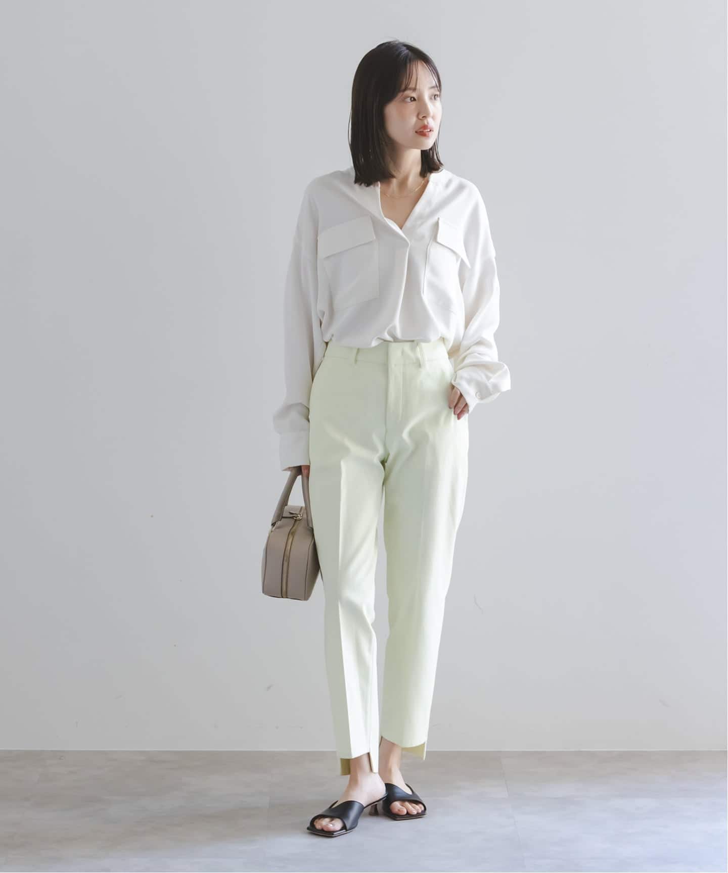 美品 Noble ノーブル ワークディテールドレープシャツ ホワイト 追加》ワークディテールドレープシャツ（シャツ／ブラウス