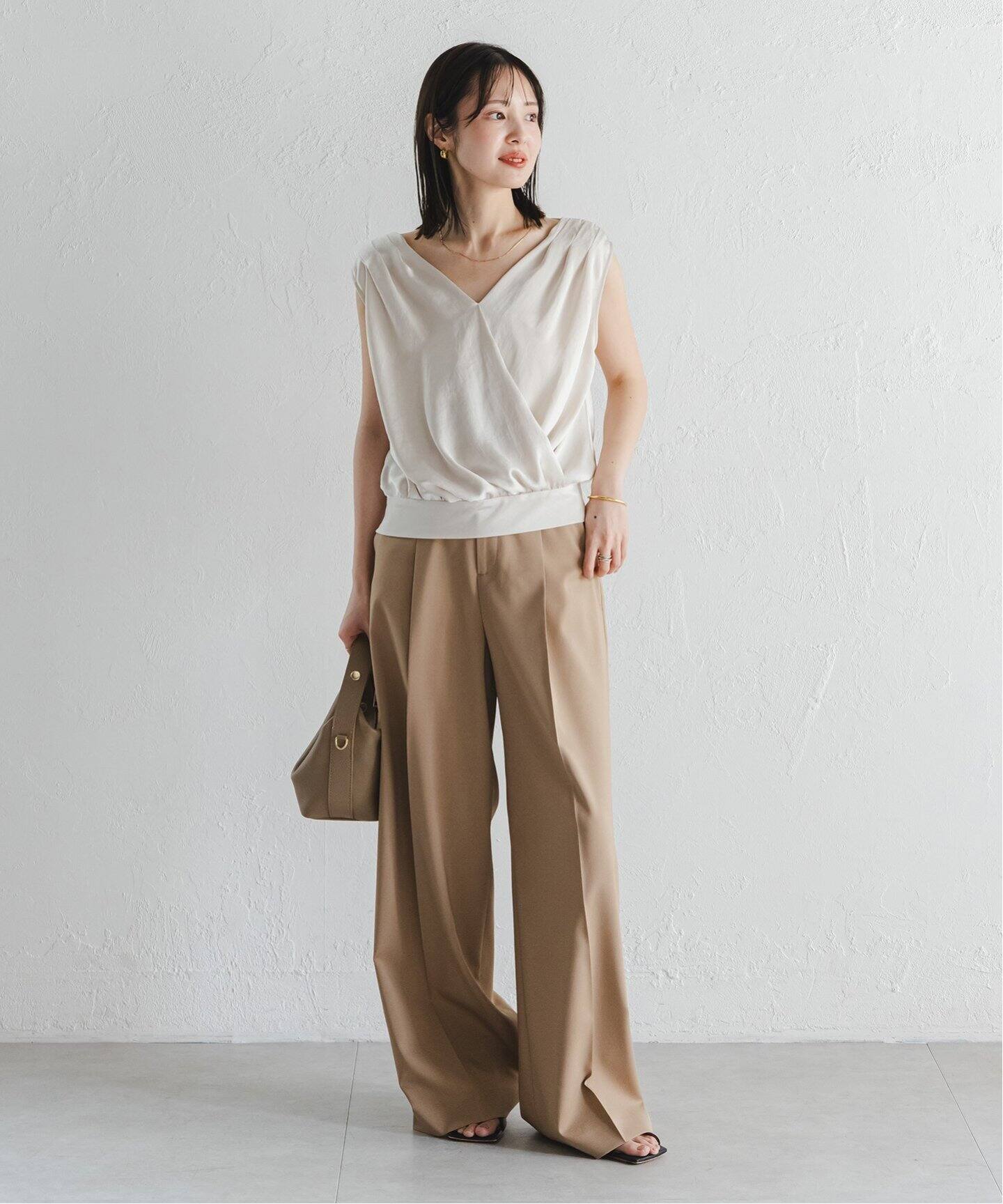Noble - NOBLE (ノーブル) ■■ ② 25051240112020 ミューズサテンギャザーボリュームブラウス レディース ナチュラル FREE 追加》【洗える】ミューズサテンギャザーボリュームブラウス
