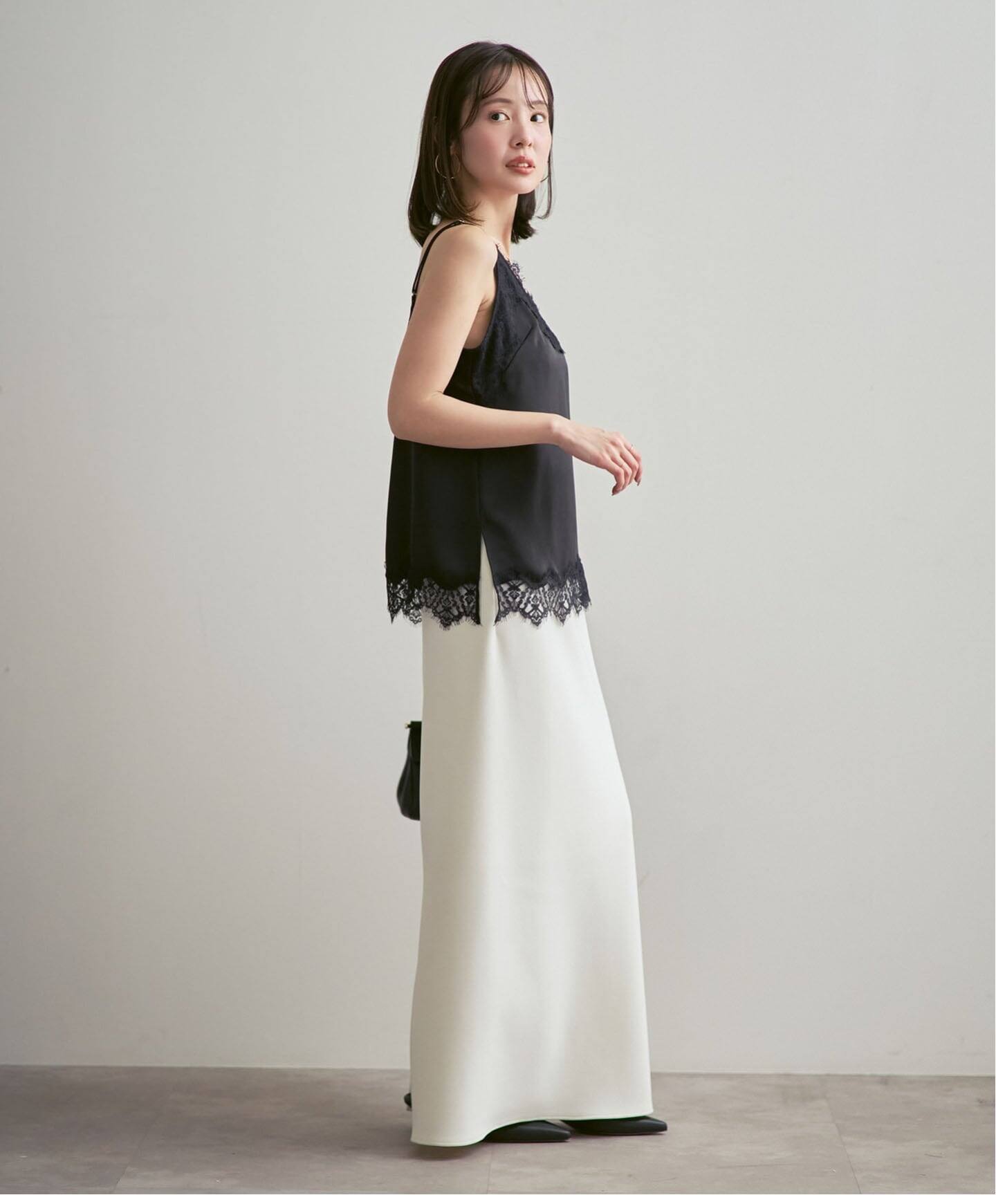 追加予約》リバーレーストリミングサテンキャミソール（キャミソール