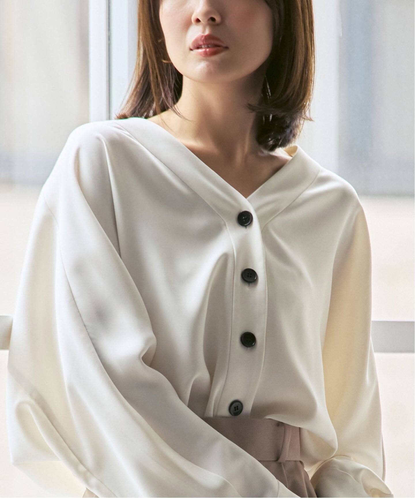 追加・WEB限定カラー》エステルダブルクロスカーデブラウス（シャツ