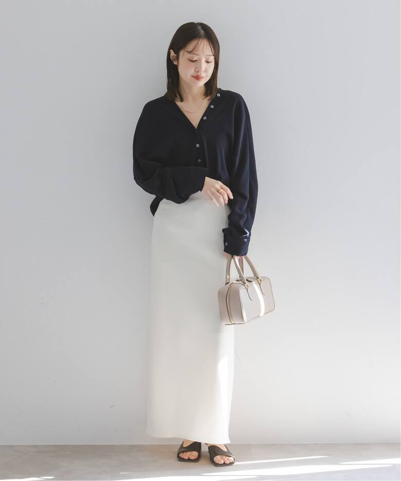 Vネックオープンブラウス（シャツ／ブラウス）｜NOBLE（ノーブル）の  