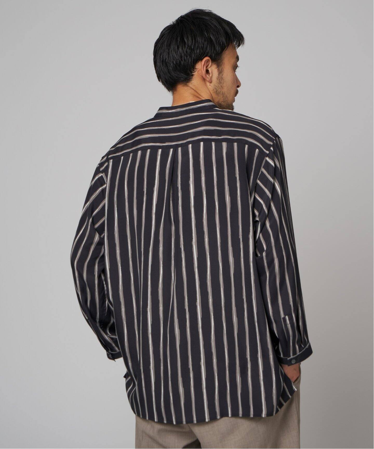 ストライプ ドレーピー 8分袖 バンドカラープルオーバーシャツ（シャツ