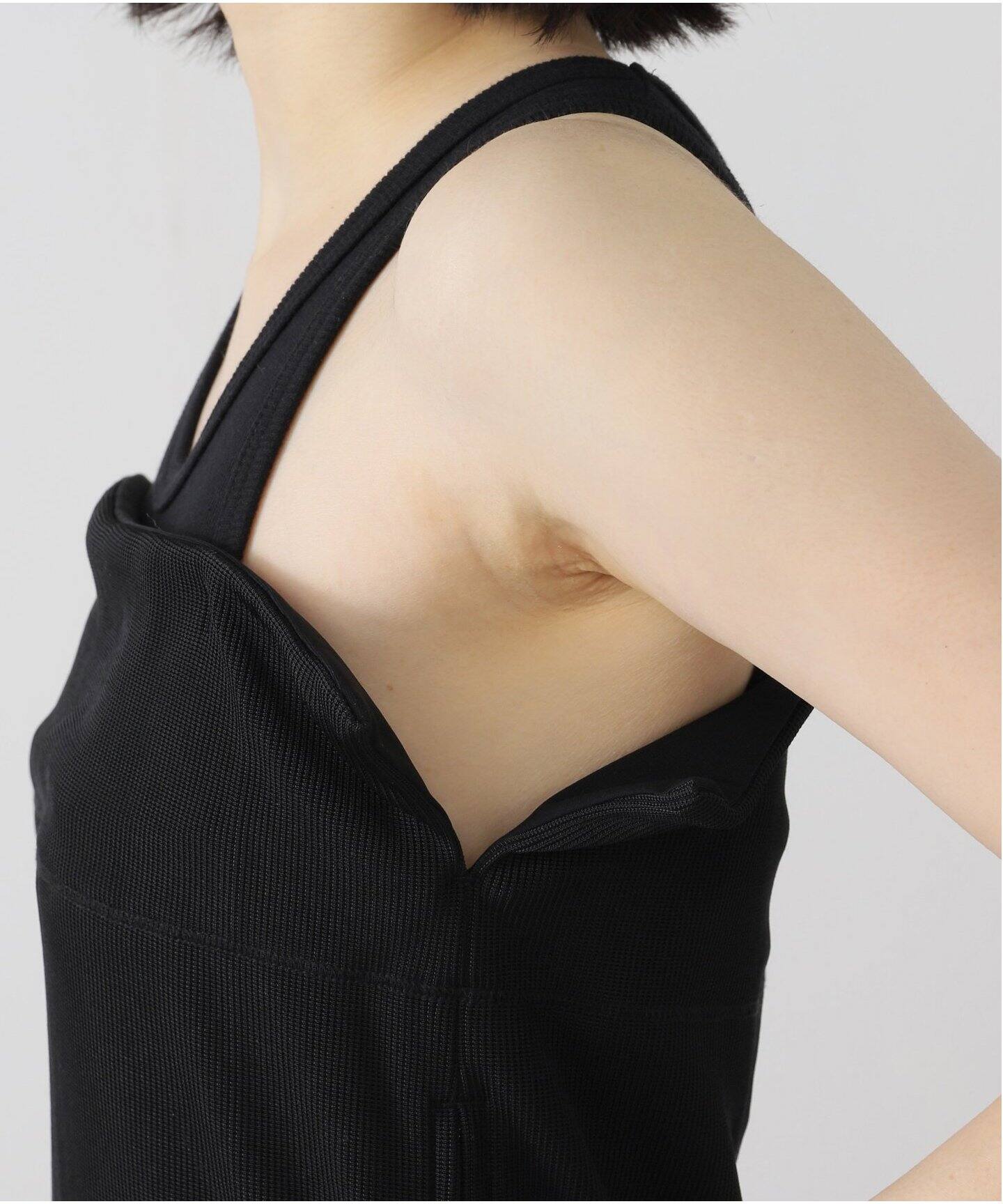 TOGA PULLA/トーガプルラ】Grossy rib tank top：タンクトップ（シャツ 