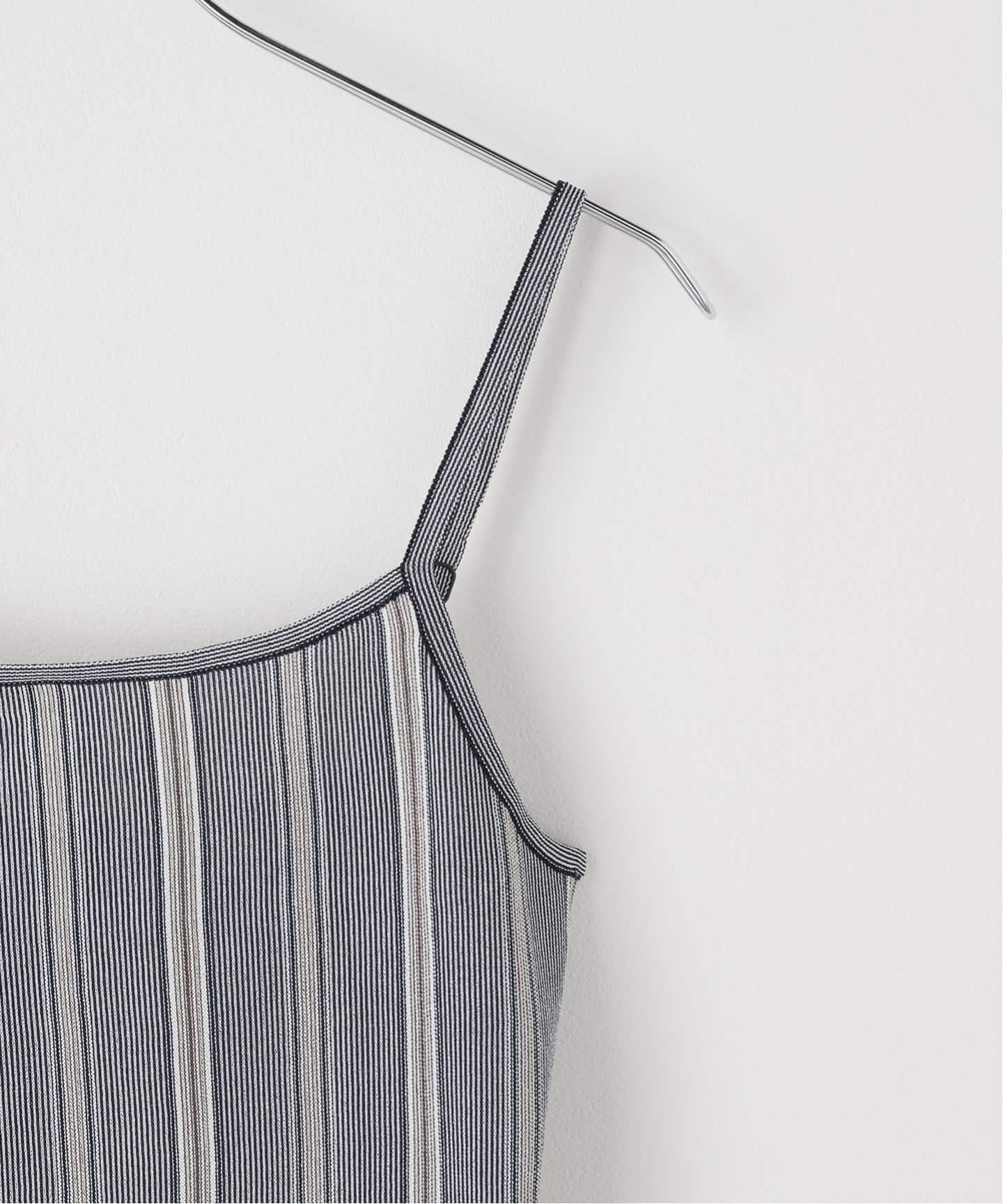 トップス LOW CLASSIC オフショルダー ホワイト（白）系 LOW CLASSIC(ロウ クラシック