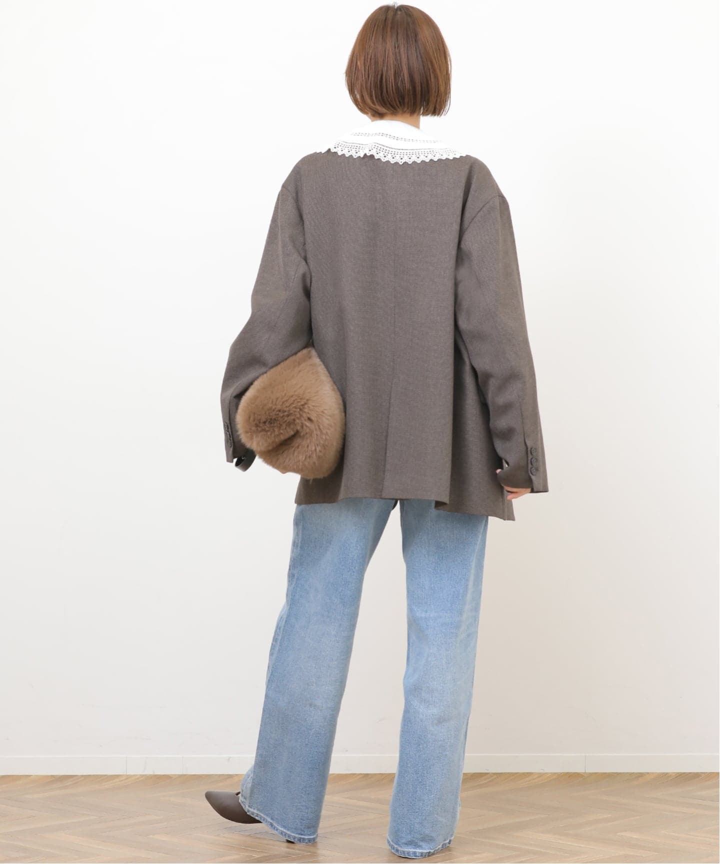 コットンビッグカラー付きギャザーブラウス（シャツ／ブラウス