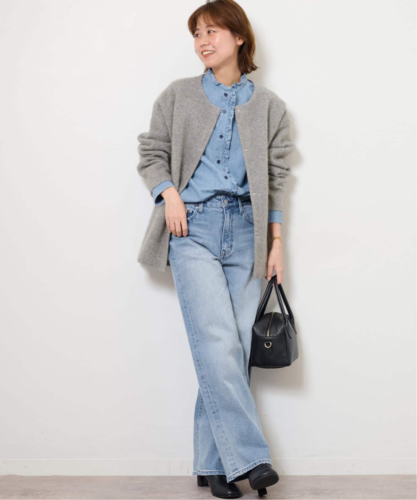 スタンドネックデニムフリルブラウス 追加3 / 新色》スタンドネックデニムフリルブラウス（シャツ／ブラウス