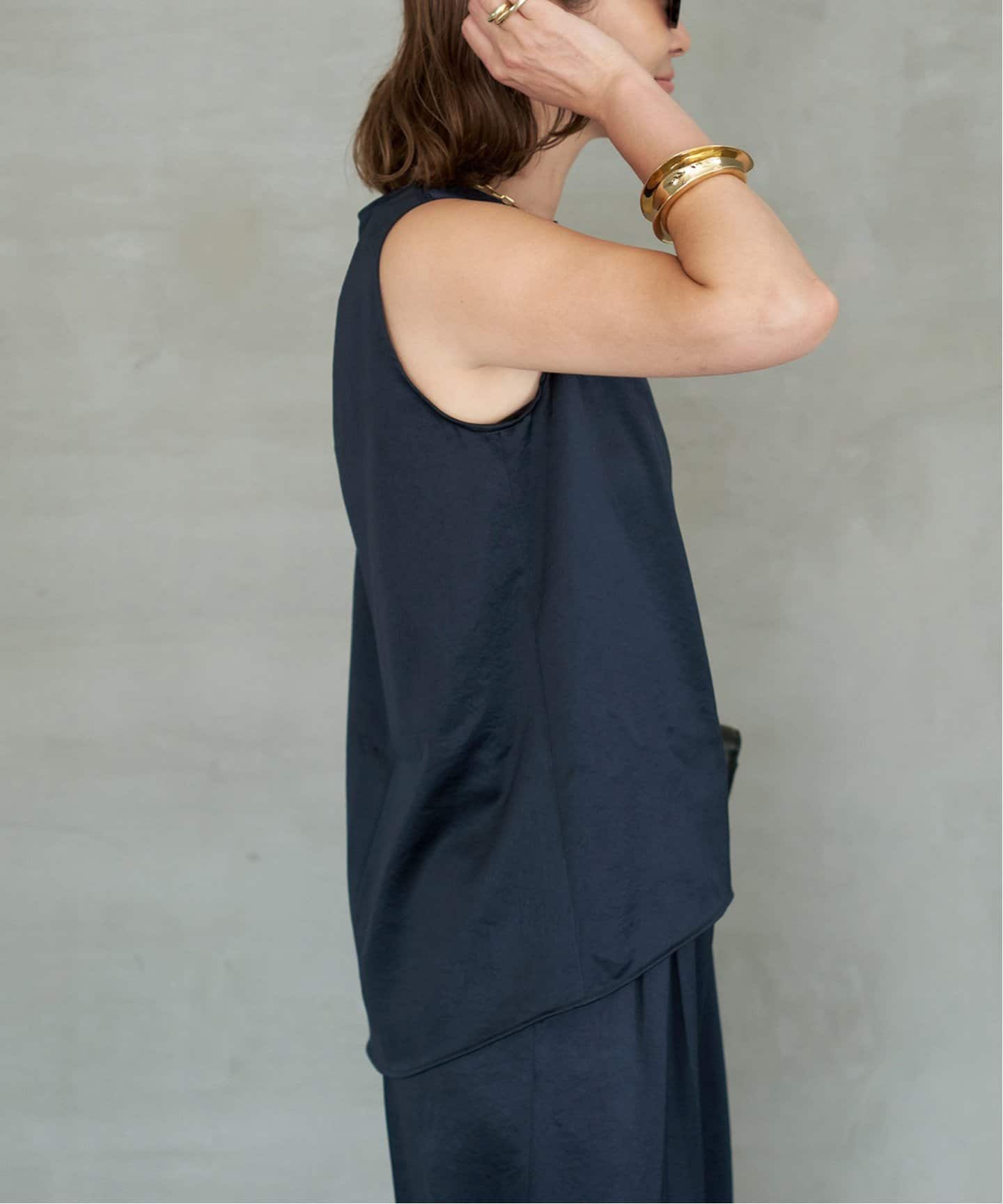 Deuxieme Classe Minimal Satin ブラウス✧ブラック 新品タグ付 Deuxieme Classe Minimal Satin ブラウス ブラック