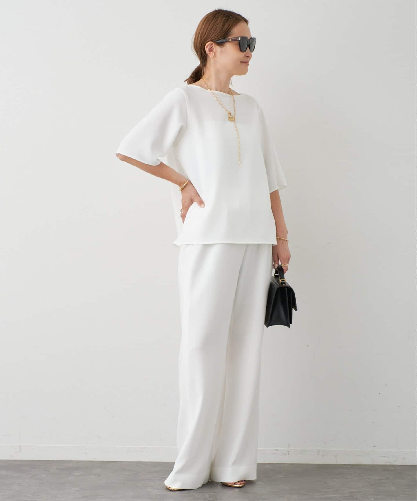 Deuxieme Classe（ドゥーズィエムクラス）の「*Feminine